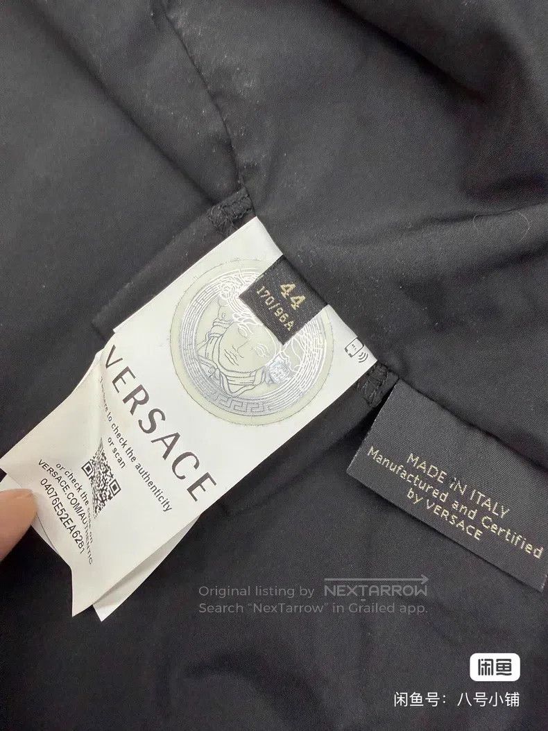 Versace Versace A luxury sweatshirt full of diamonds and ultra-cra Size US M / EU 48-50 / 2 - 4 Thumbnail