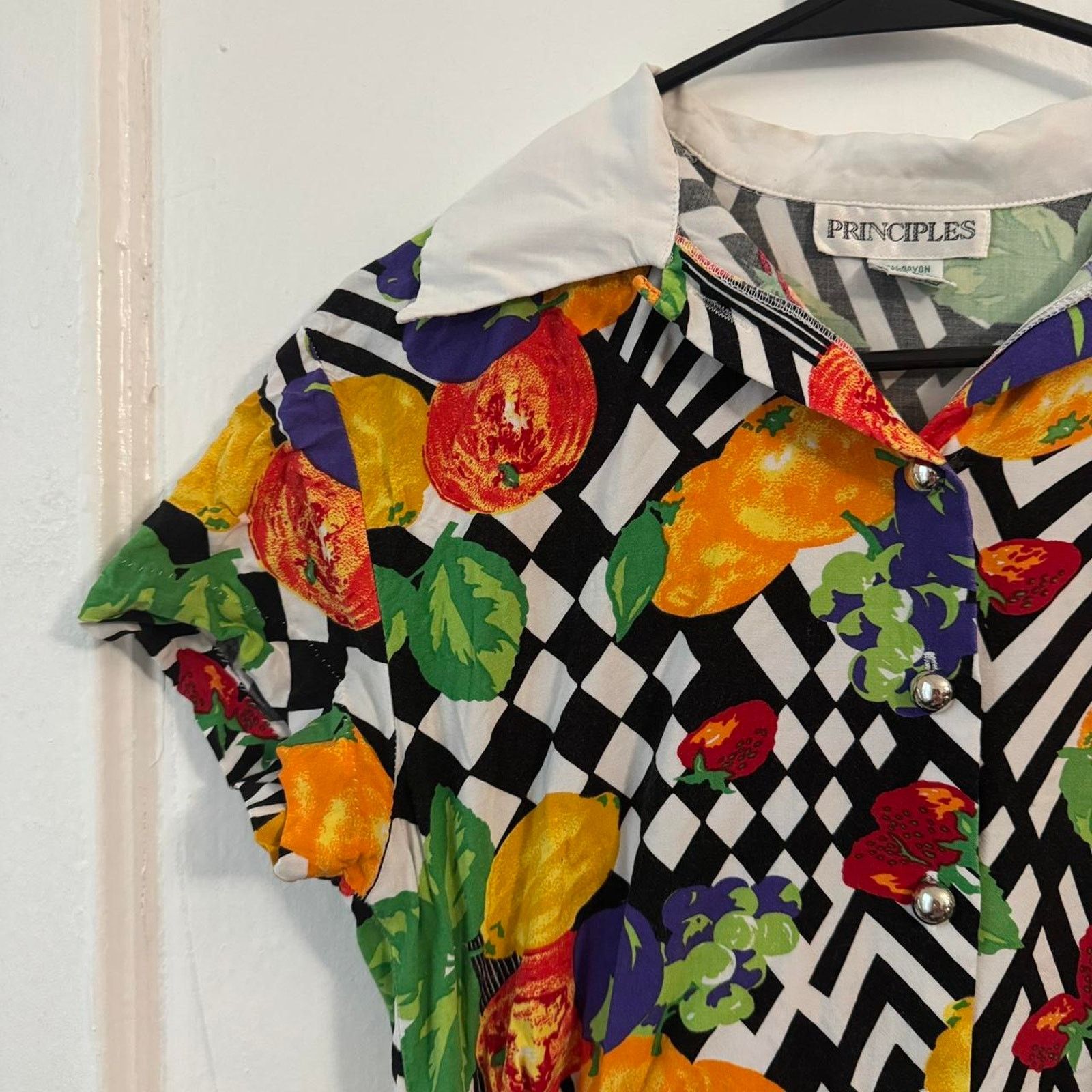 Other Maximalist Lemon Strawberry Grapes Fruits Checker Retro 90s Size S / US 4 / IT 40 - 4 Thumbnail