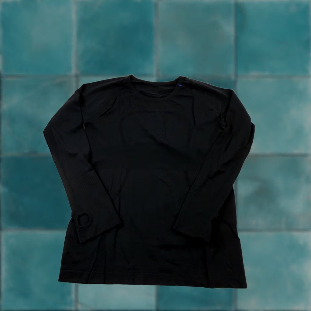 Lululemon Lululemon Swiftly Tech Shirt Womens 8/10 Black Long Sleeve Crew Neck Running Gym Training Top Size M / US 6-8 / IT 42-44 - 1 Thumbnail