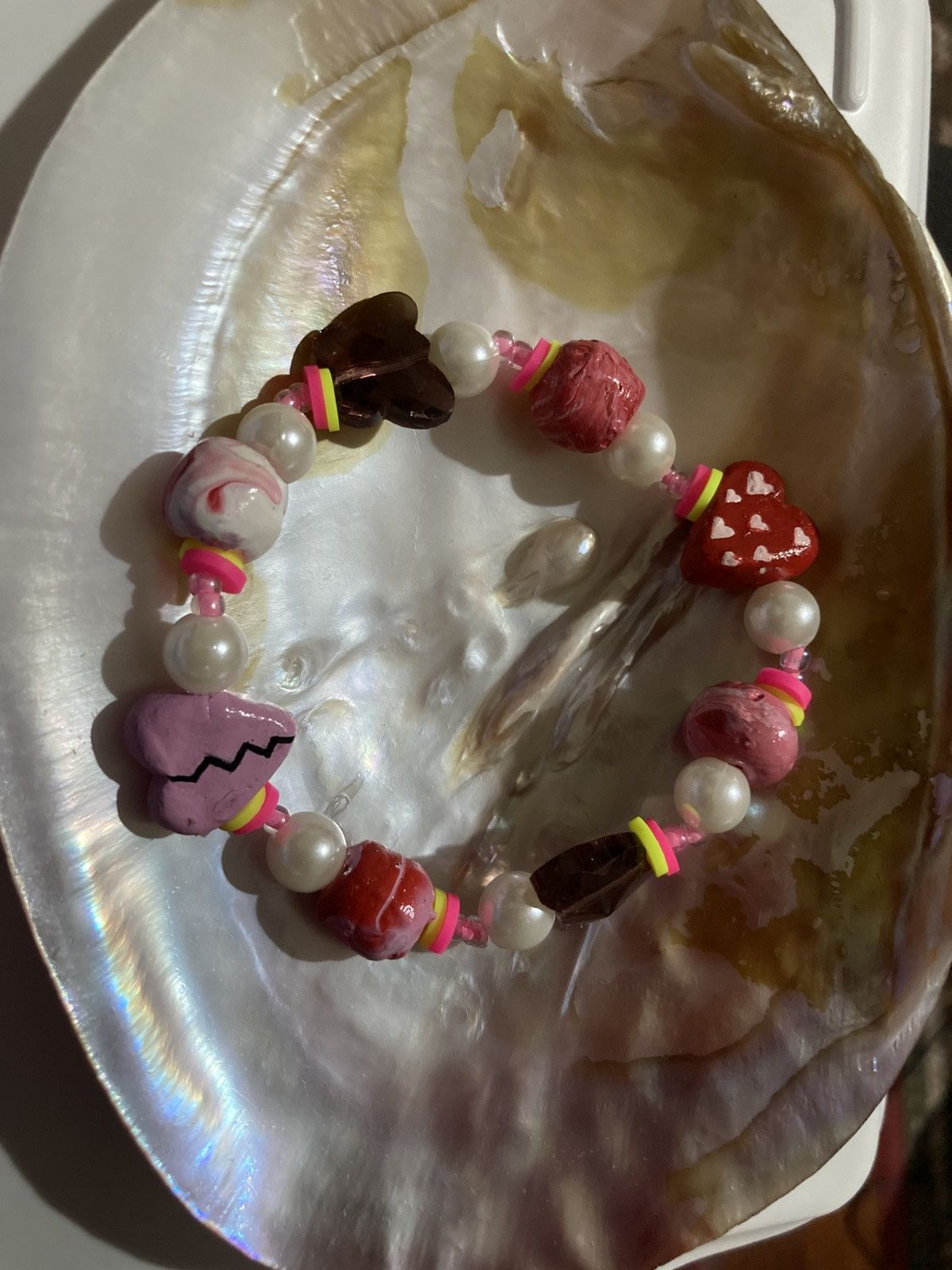 Handmade Clay heart beaded bracelet Size ONE SIZE - 1 Thumbnail