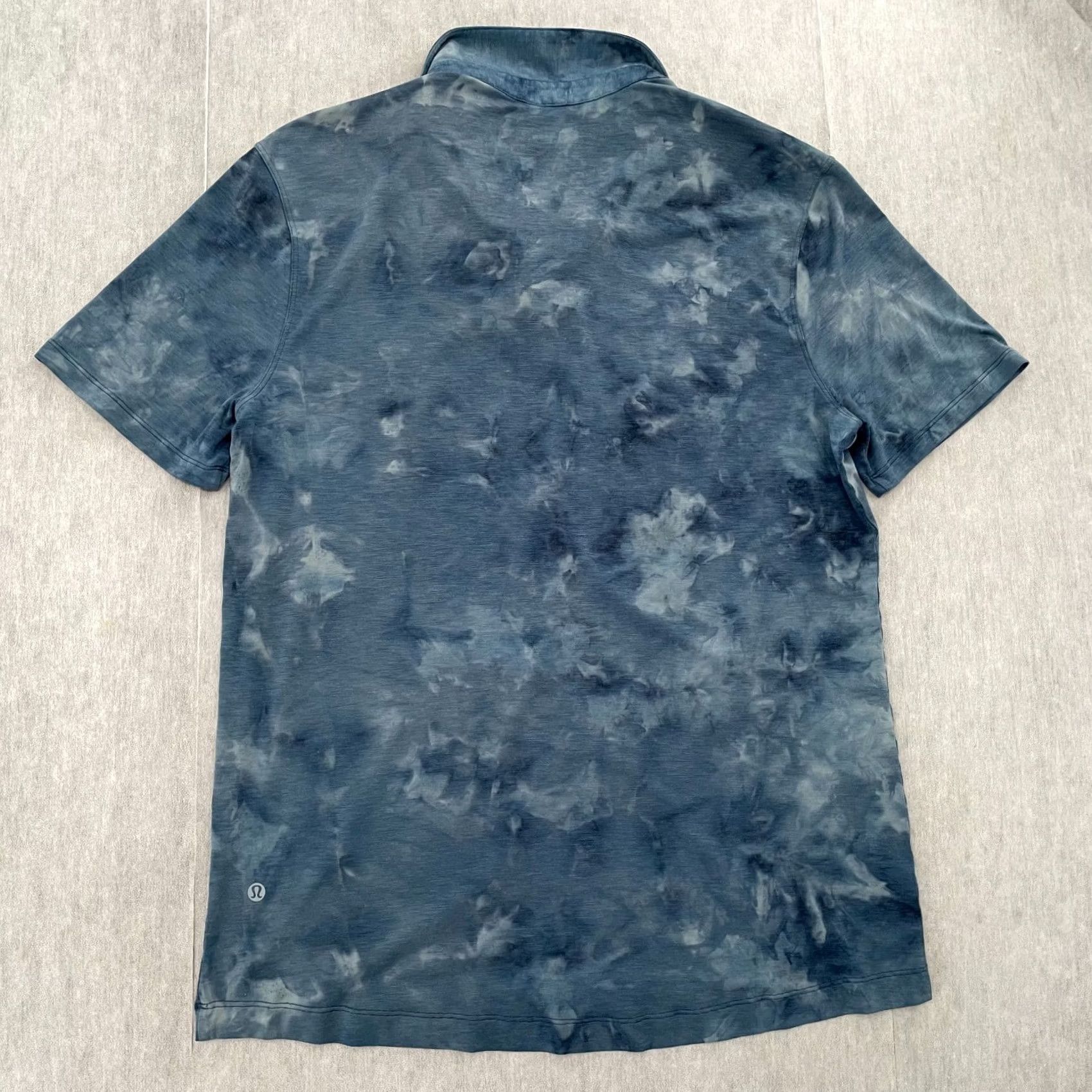 Lululemon Lululemon Polo Shirt Adult Large Blue Tie Dye Snap Button Golf Active Mens L Size US L / EU 52-54 / 3 - 2 Thumbnail