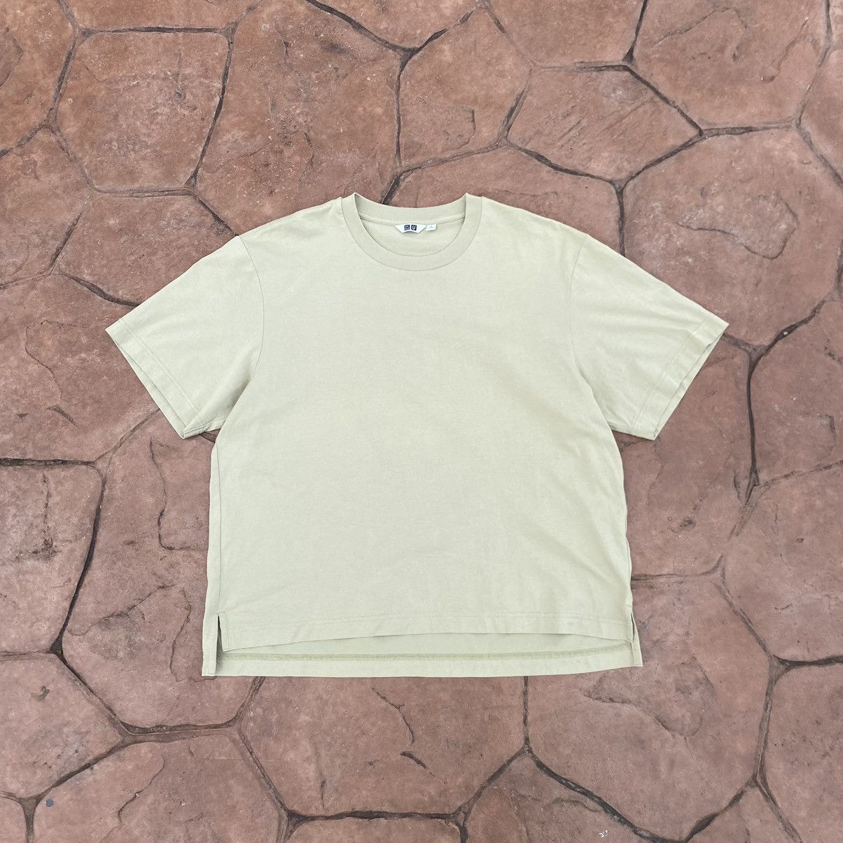 Lemaire × Uniqlo Lemaire x Uniqlo ERD GRUNGE PLAIN CROP TEE Size US L / EU 52-54 / 3 - 1 Thumbnail