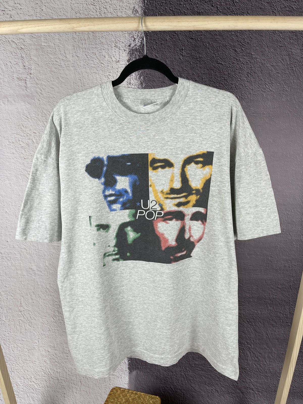 U2 POP vintage 90s Screen Stars FotL band tee shirt