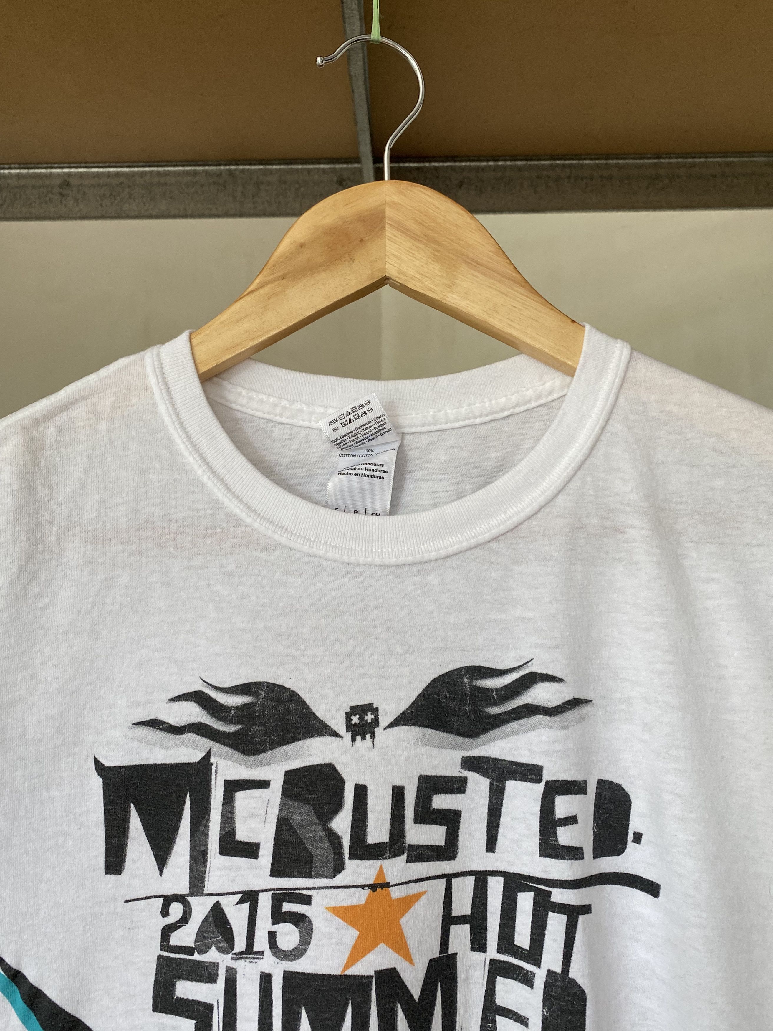 Band Tees Vintage 2015 McBusted Hot Summer Tour T-shirt Size US S / EU 44-46 / 1 - 3 Thumbnail