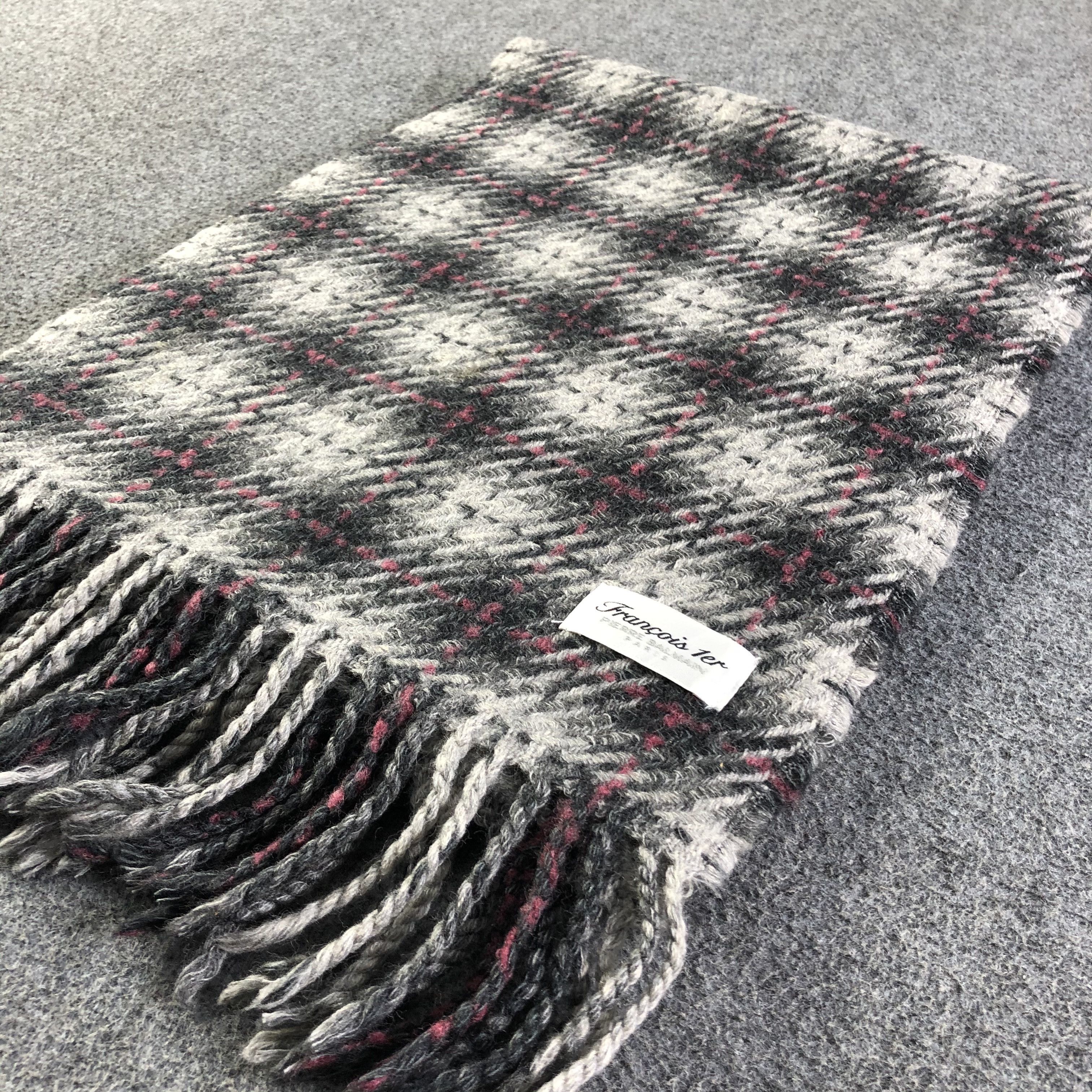 Pierre Balmain Pierre Balmain Scarf / Muffler / Neckwear Size ONE SIZE - 3 Thumbnail