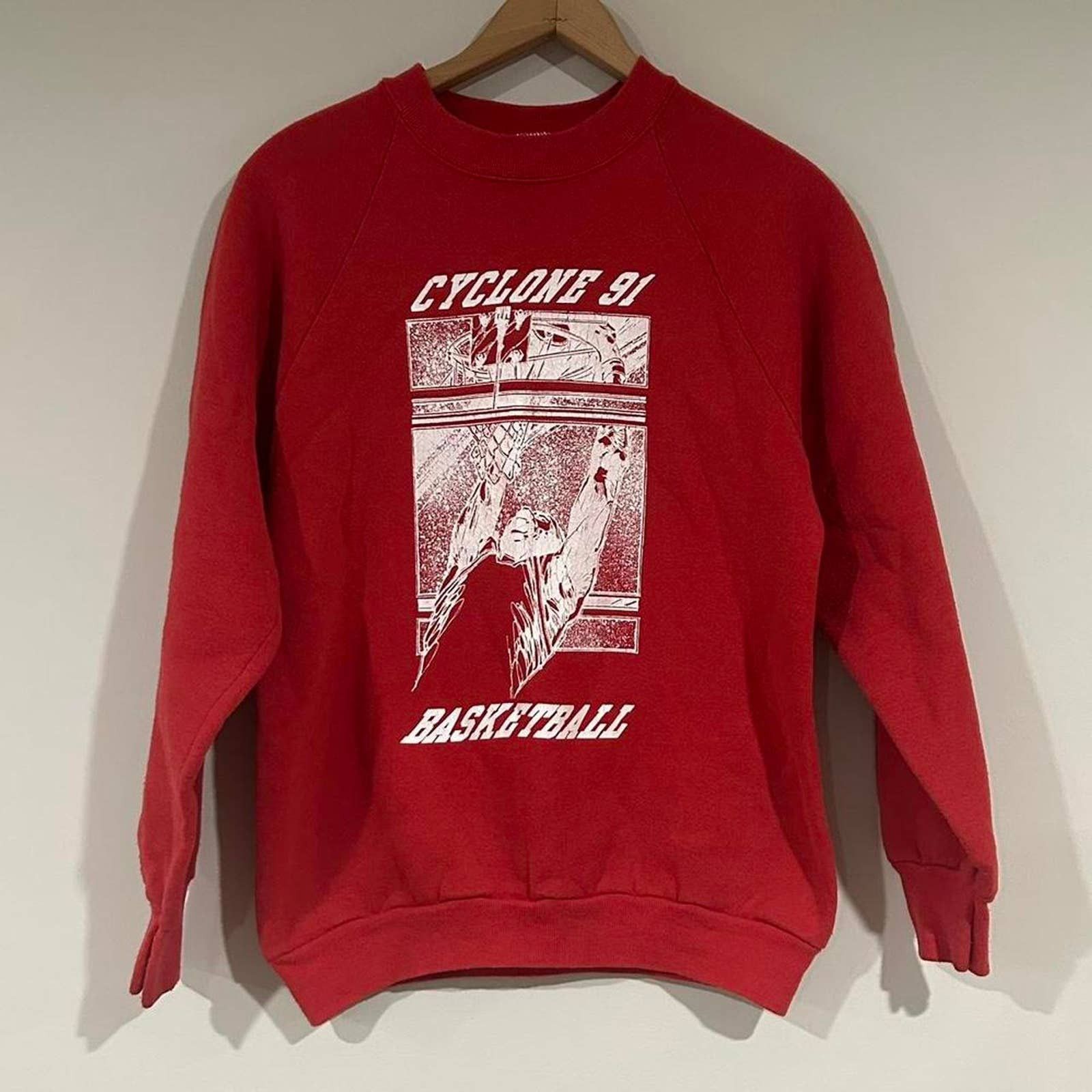 Fruit Of The Loom Vintage 1991 Cyclone Baksetball Crewneck Sweater ...