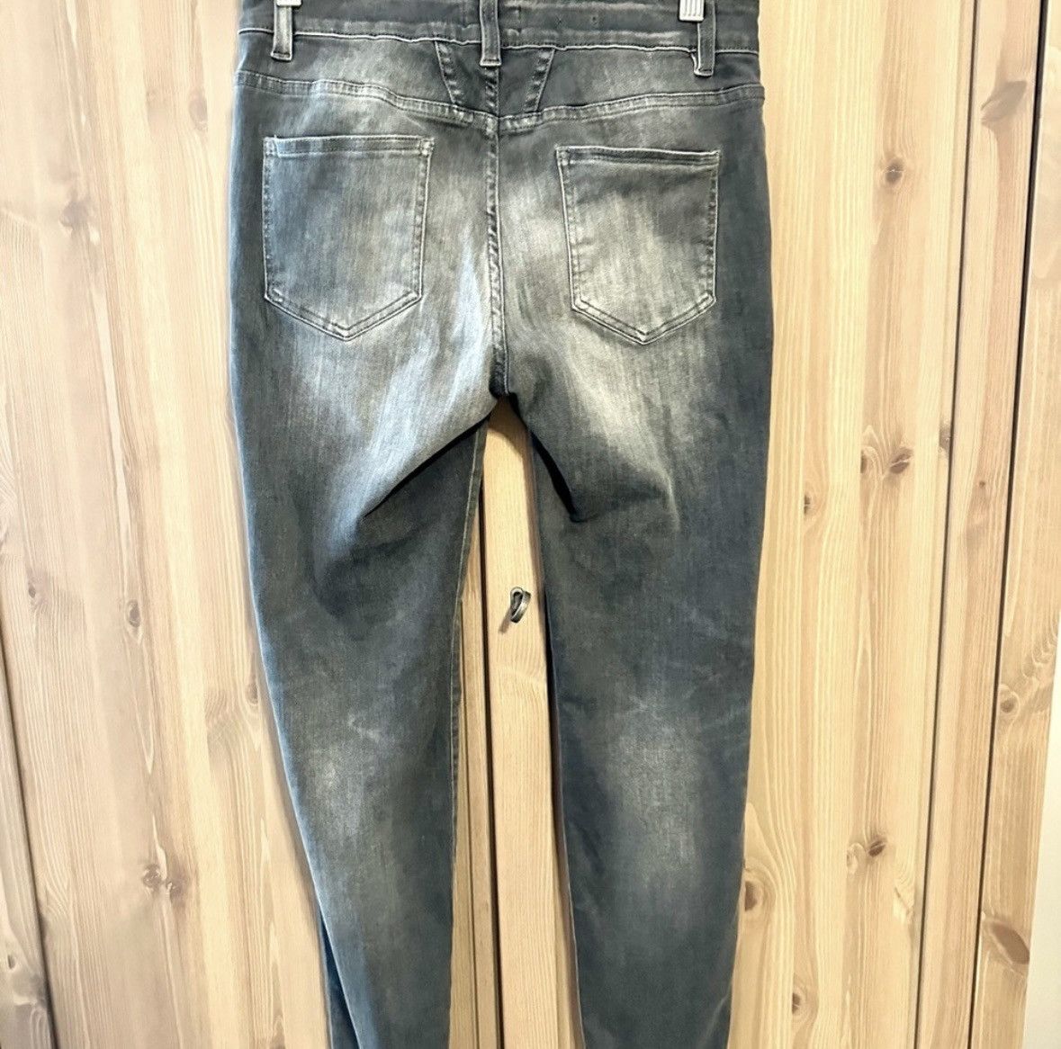 CLOSED Closed Denim Baker Skinnies Size 29" - 8 Thumbnail