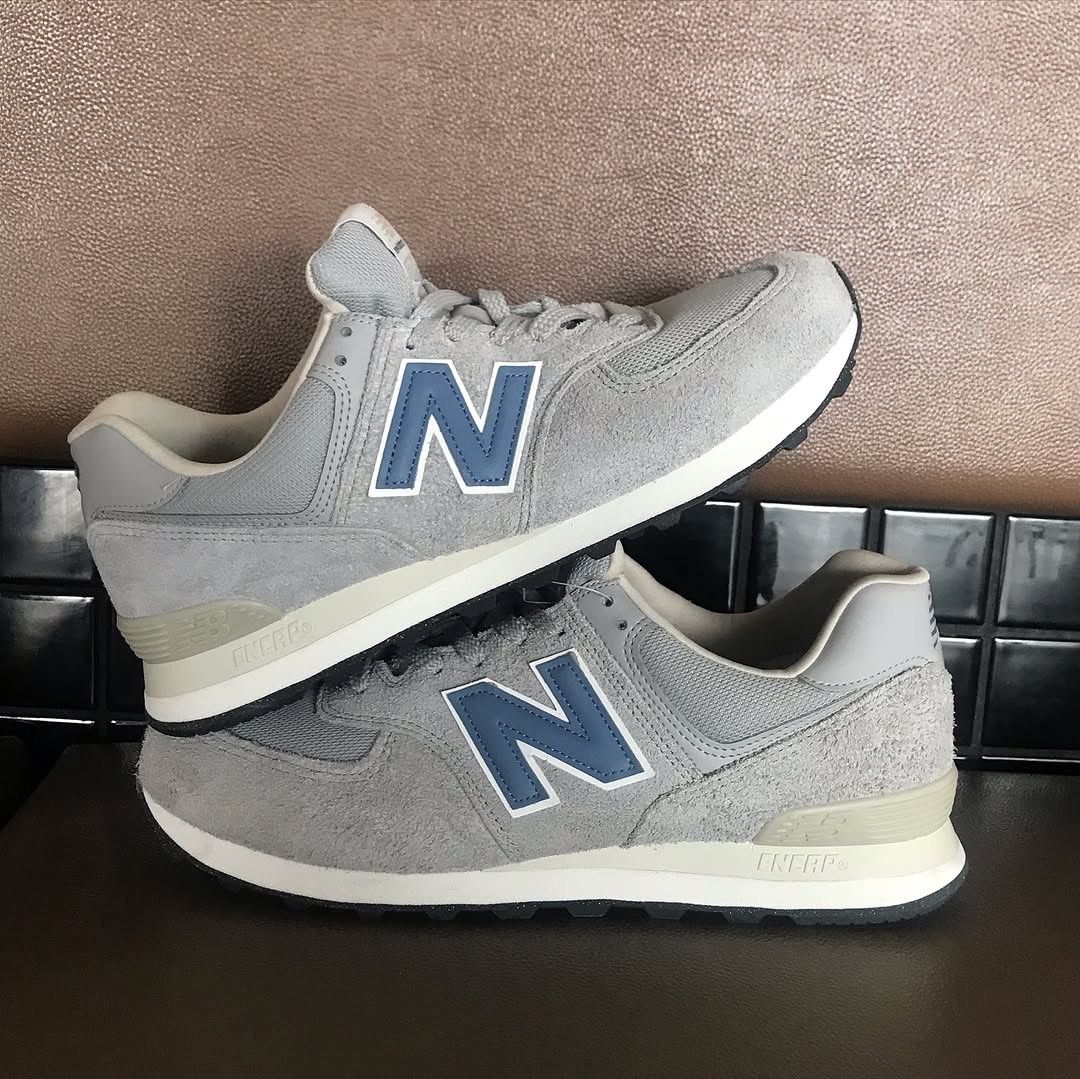 New Balance New Balance 574 Classic Heritage Grey Suede Charcoal 10.5uk Size US 10.5 / EU 43-44 - 14 Thumbnail