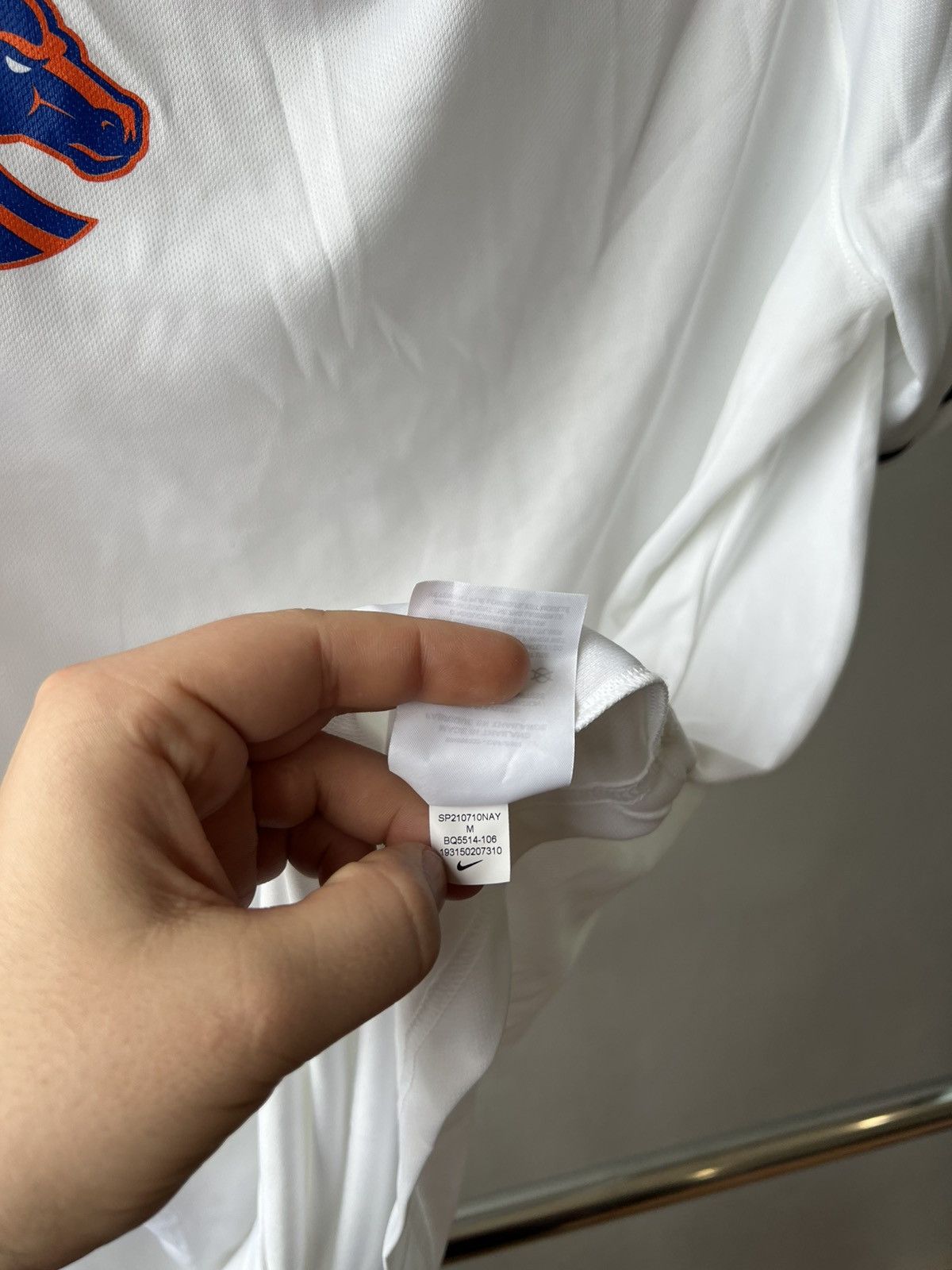 Nike NIKE BOISE STATE BRONCOS BASEBALL JERSEY SHIRT MEN’S NWT NEW Size US M / EU 48-50 / 2 - 13 Thumbnail