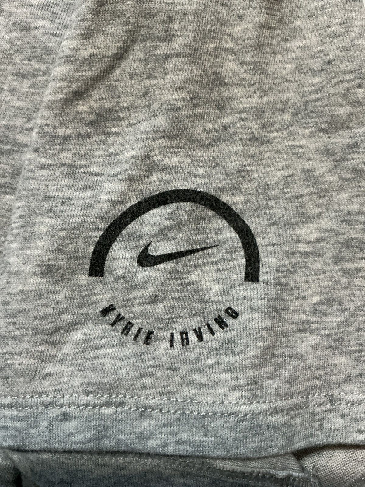 Nike Nike Kyrie Irving 2016 NBA Finals Championship Ring T-Shirt Size US M / EU 48-50 / 2 - 7 Thumbnail