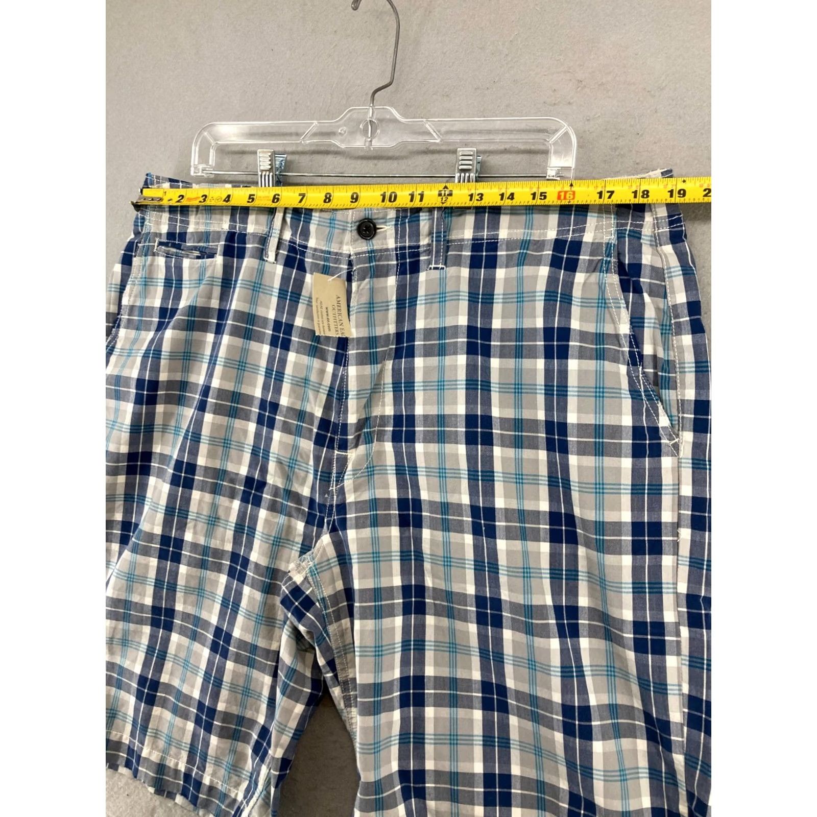 American Eagle Outfitters American Eagle Plaid Shorts Mens 38 Blue Bermuda Casual Cotton NWT Size US 38 / EU 54 - 2 Thumbnail