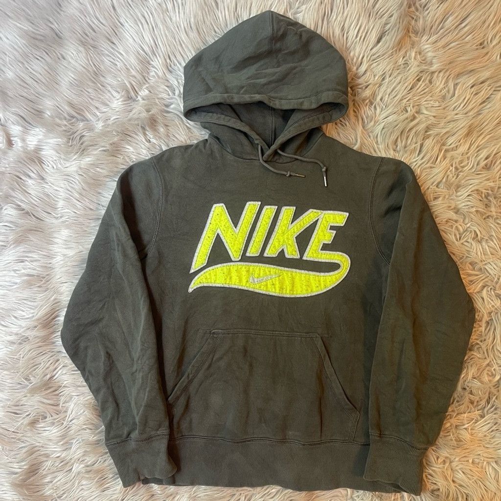 Nike Nike Men's Green vtg Hoodie size S Size US S / EU 44-46 / 1 - 1 Thumbnail