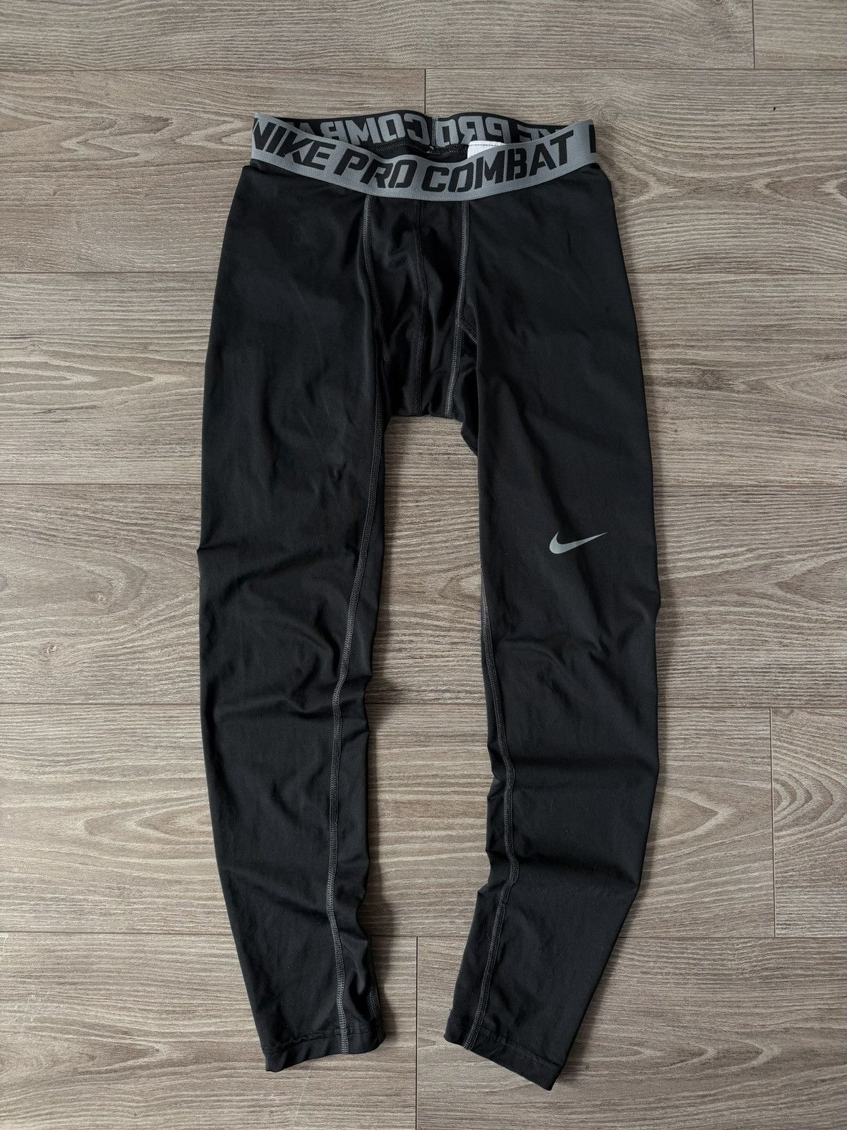 Nike ‼️Nike Pro Combat Dri-Fit Training Spandex Tights Pants‼️ Size US 34 / EU 50 - 3 Thumbnail