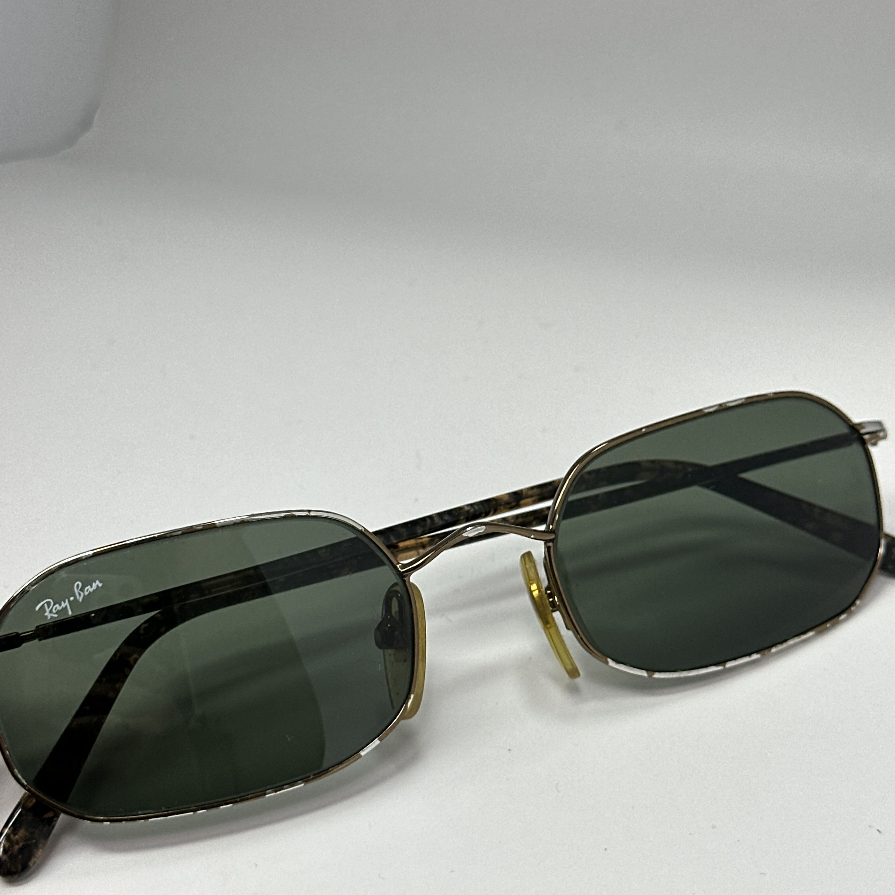 RayBan Vintage Avant Garde Old Money RayBan Sunglasses 00s Size ONE SIZE - 9 Thumbnail