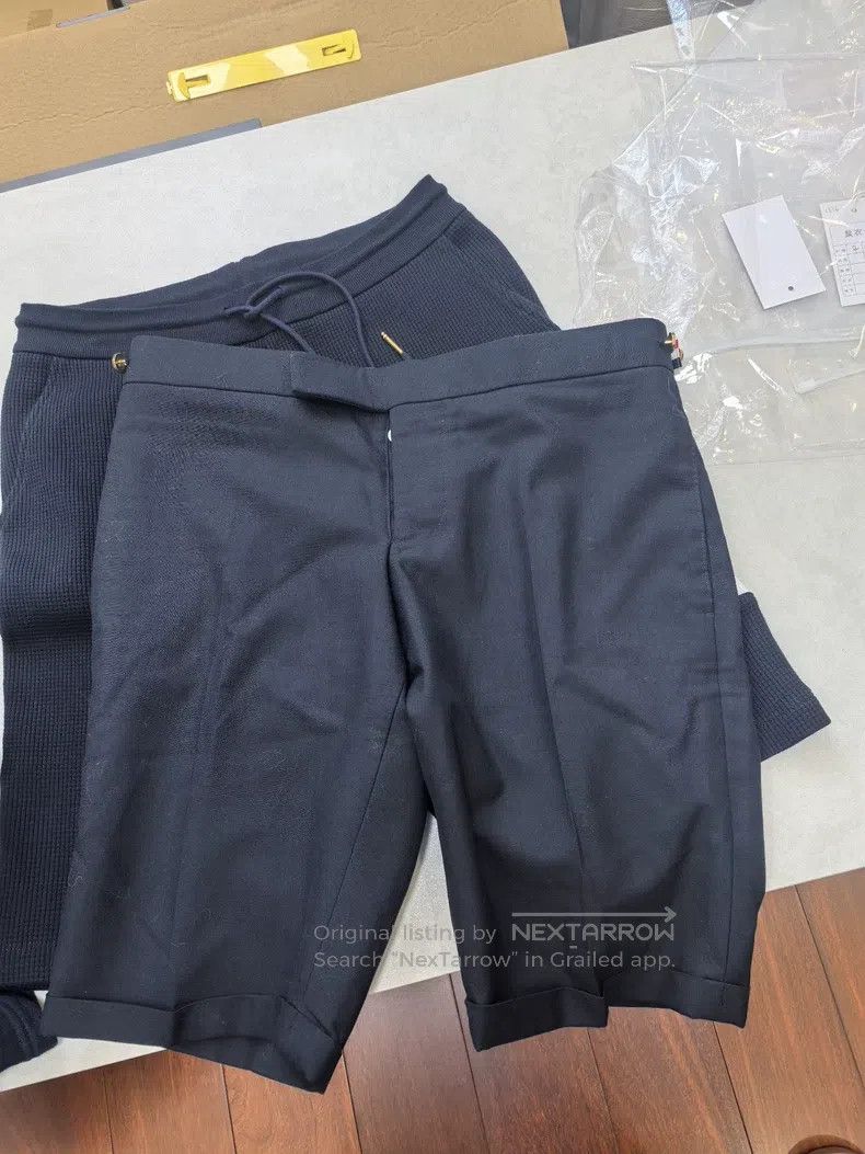 Thom Browne Thom Browne size1 Tailored shorts Size US 28 / EU 44 - 1 Thumbnail