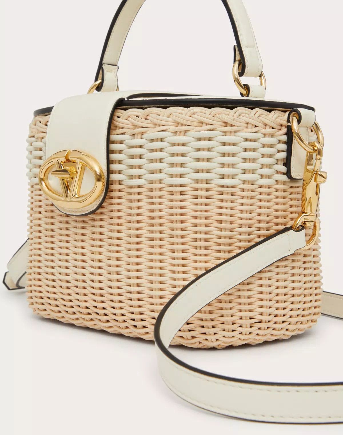 Valentino oc11z0725 Size:OS/Vlogo Signature Wicker Vanity Bag in Beige Size ONE SIZE - 7 Thumbnail