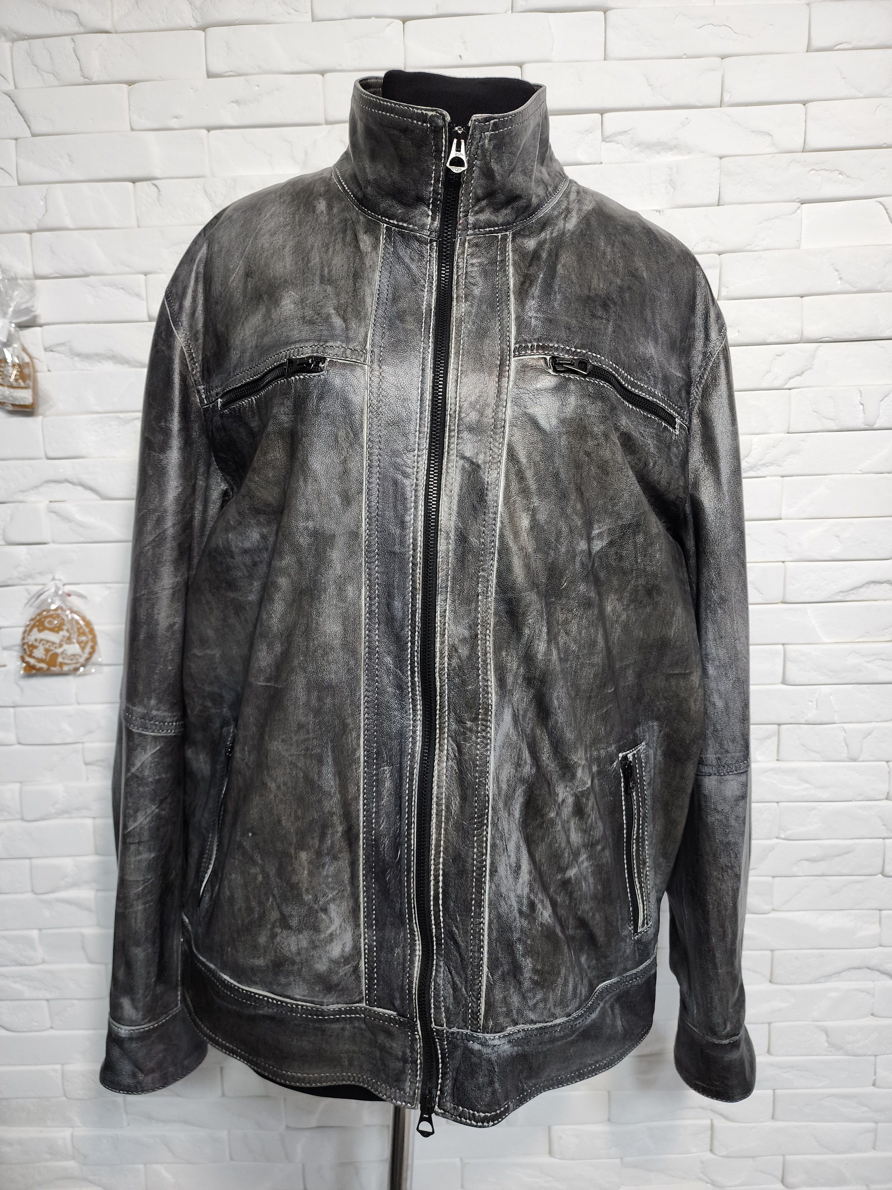 Uniqlo Gray Leather Jacket: Men's Sporty Style Size US L / EU 52-54 / 3 - 1 Thumbnail