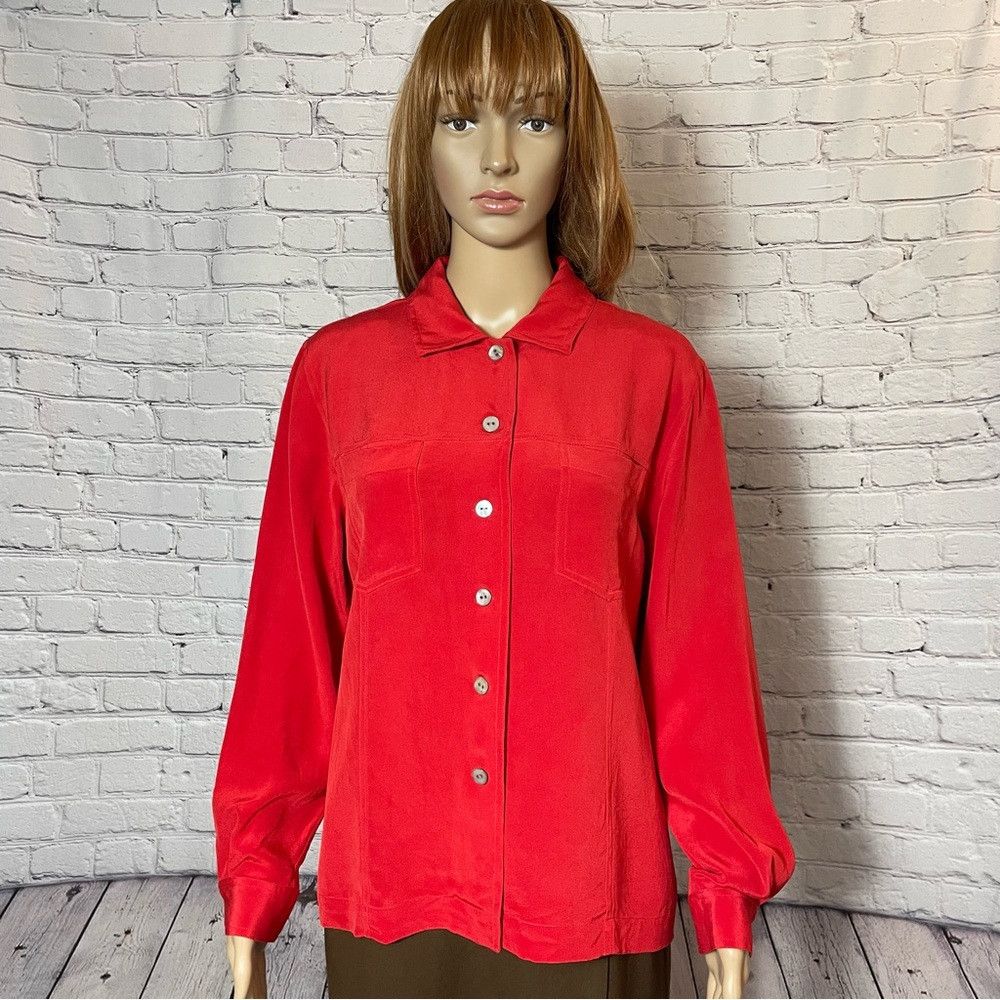 Chicos Chico's Design 100% Silk Red Shirt Jacket Size 1 US M Size M / US 6-8 / IT 42-44 - 1 Thumbnail