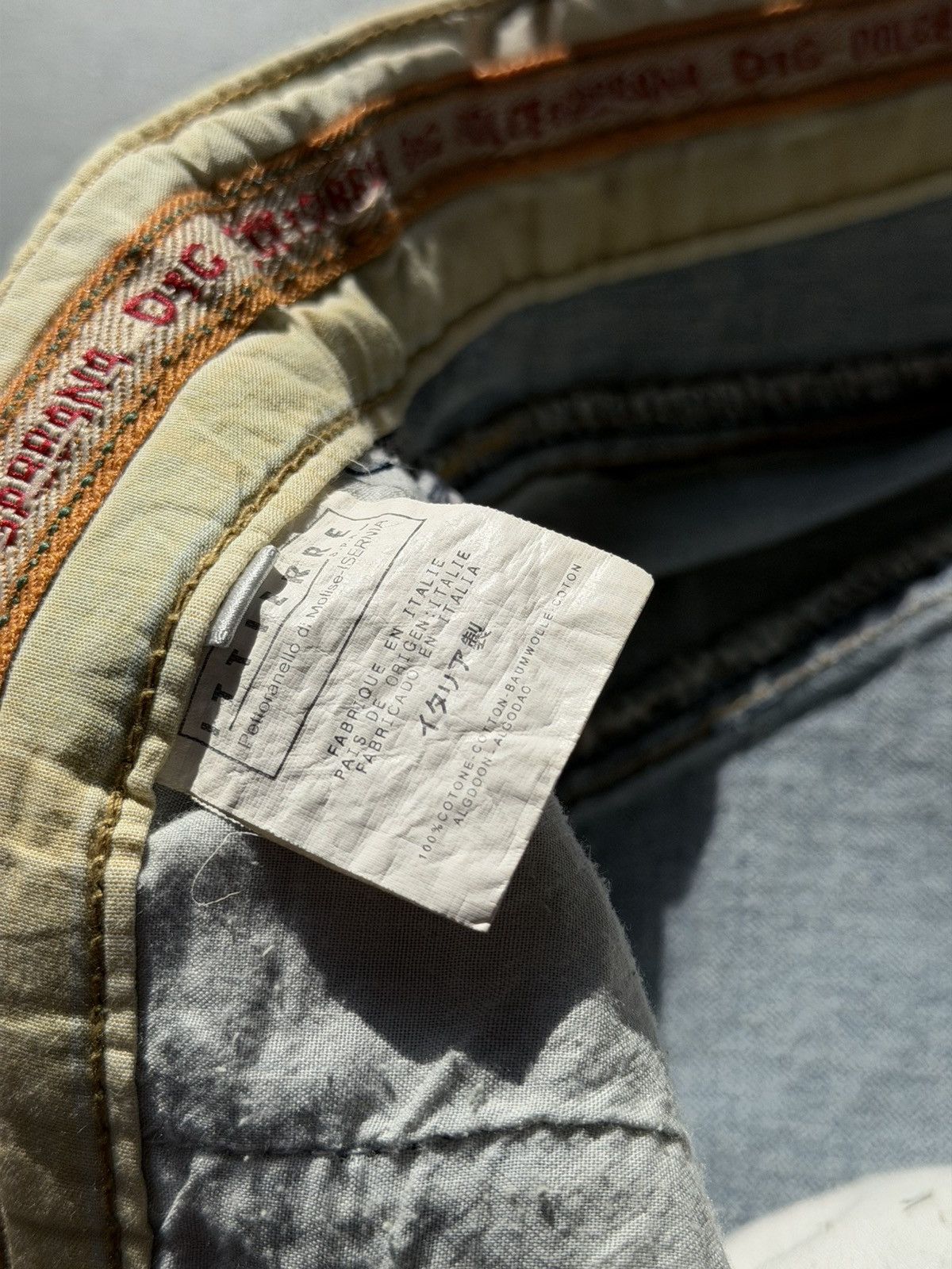 Dolce & Gabbana 2000s Dolce & Gabbana Distressed Washed Denim Jeans Size US 31 - 12 Thumbnail