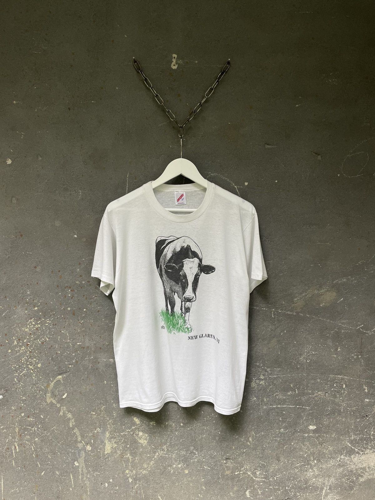 Vintage Vintage 80s Cow Face Shirt Animal Jerzees Size US L / EU 52-54 / 3 - 1 Thumbnail