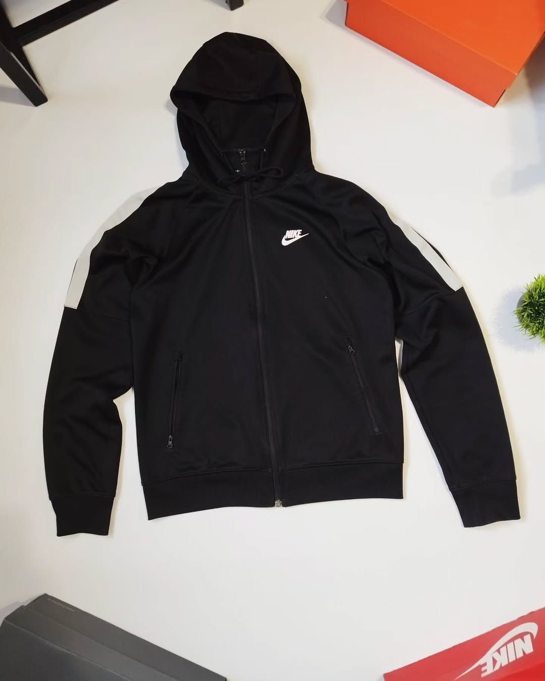 Nike Nike black for men Size US S / EU 44-46 / 1 - 2 Thumbnail