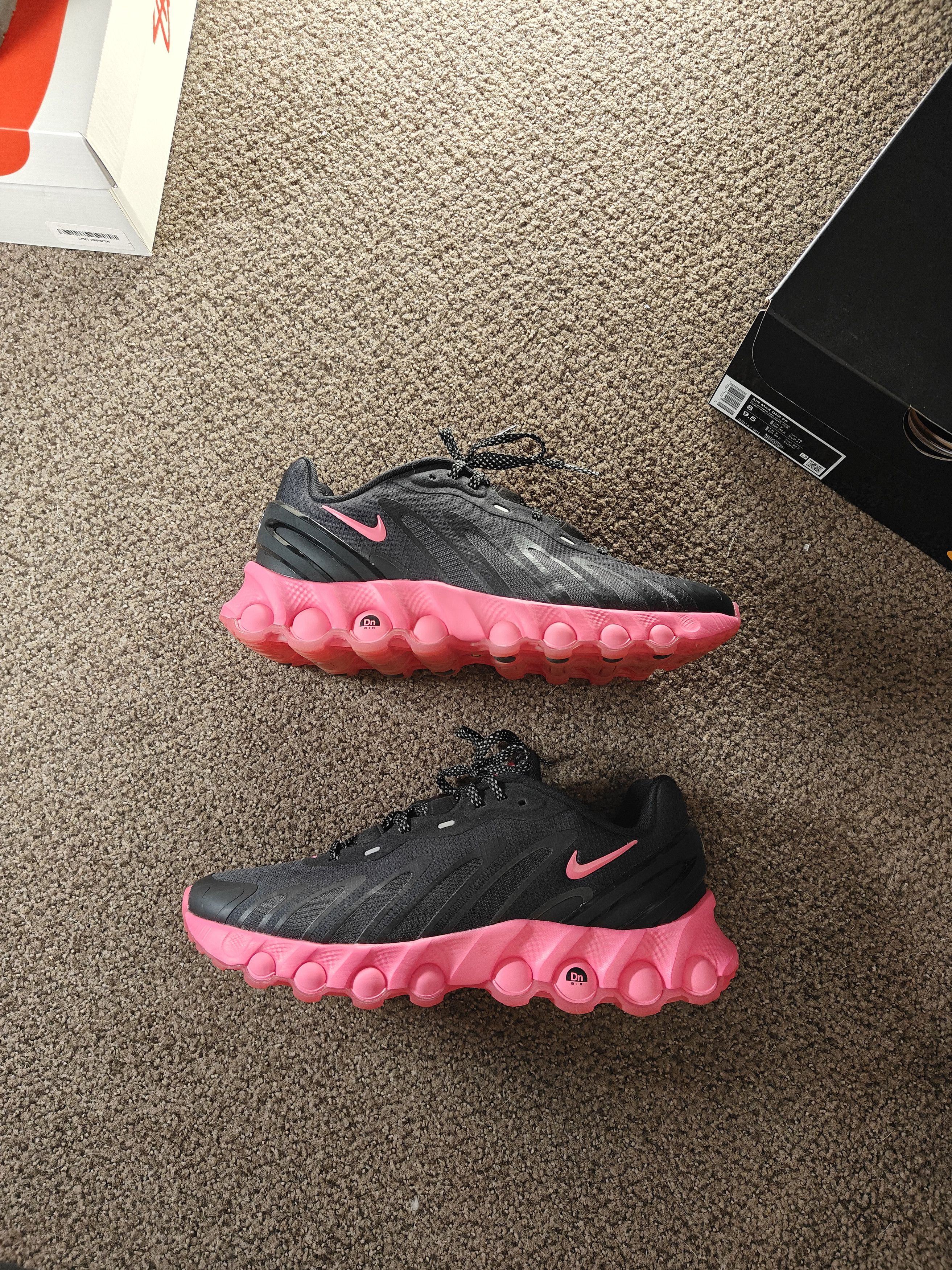 Nike Nike Air max dn8 friends and family hyper pink - WORN ONCE Size US 8 / EU 41 - 2 Thumbnail