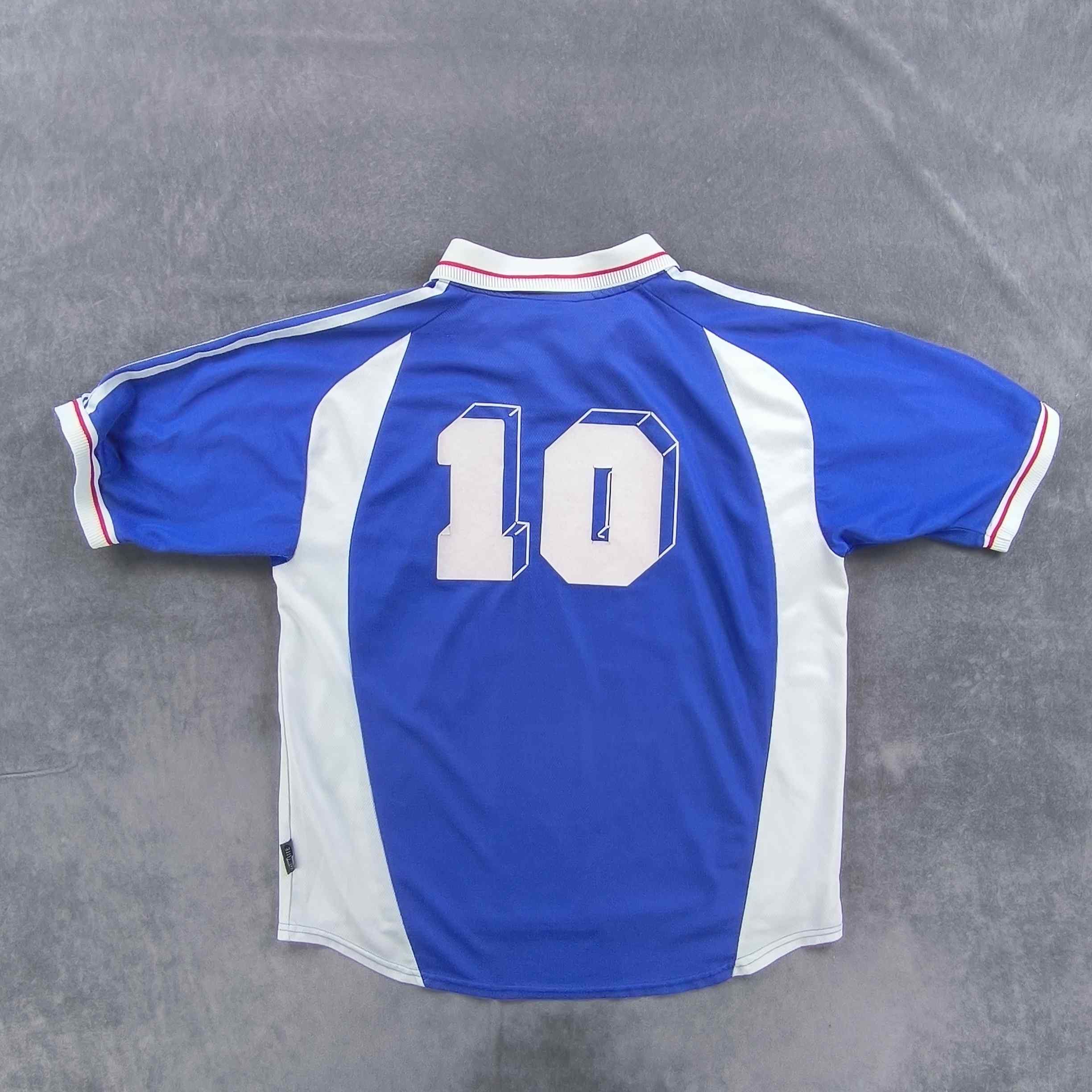 Adidas Yugoslavia 2000-02 Adidas home #10 football jersey size XL Size US XL / EU 56 / 4 - 2 Thumbnail
