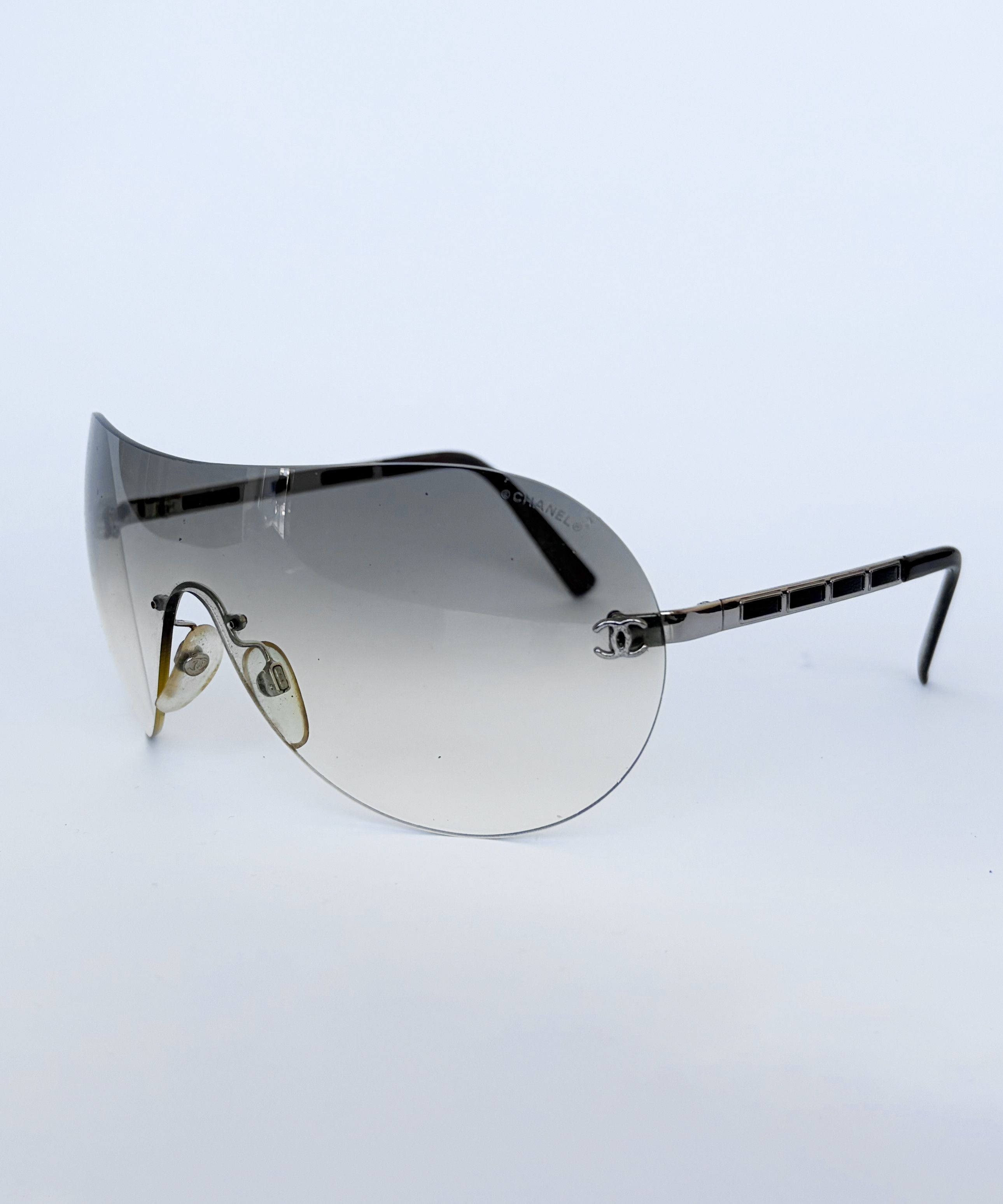 Chanel CHANEL Sunglasses Gradient 4118 Logo CC Metal Vintage Size ONE SIZE - 2 Thumbnail