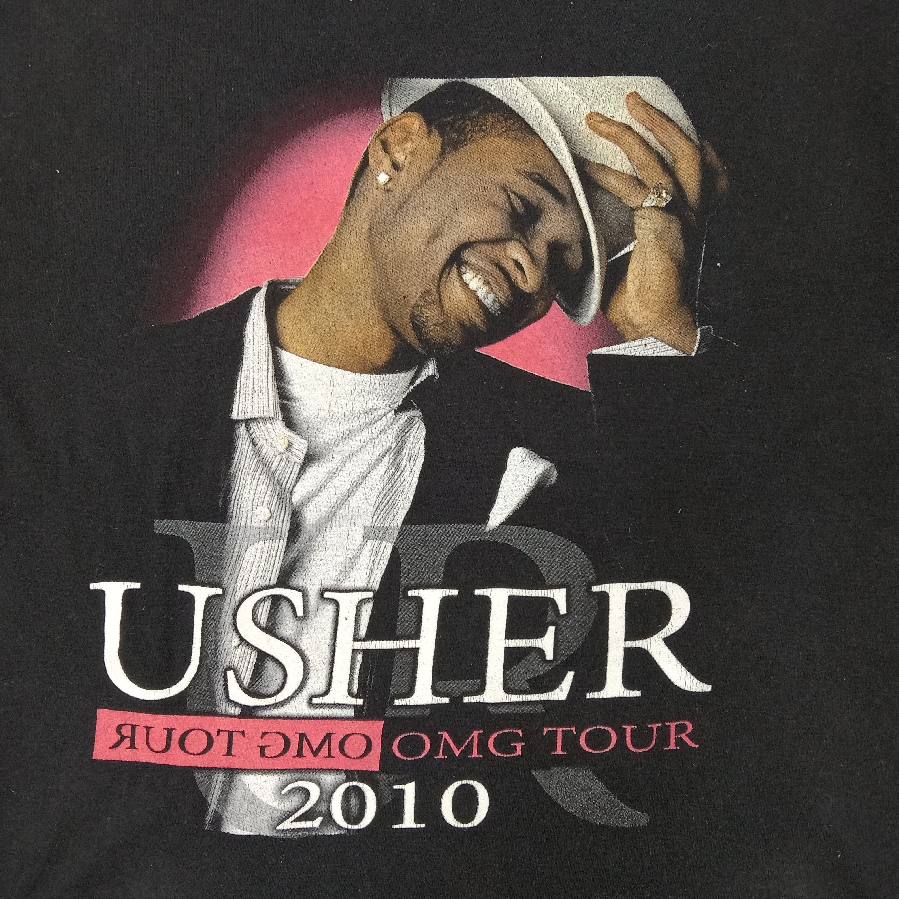 Band Tees × Rap Tees × Vintage Usher OMG Tour American R&B Hip-hop Graphic Tshirt Size US L / EU 52-54 / 3 - 2 Thumbnail