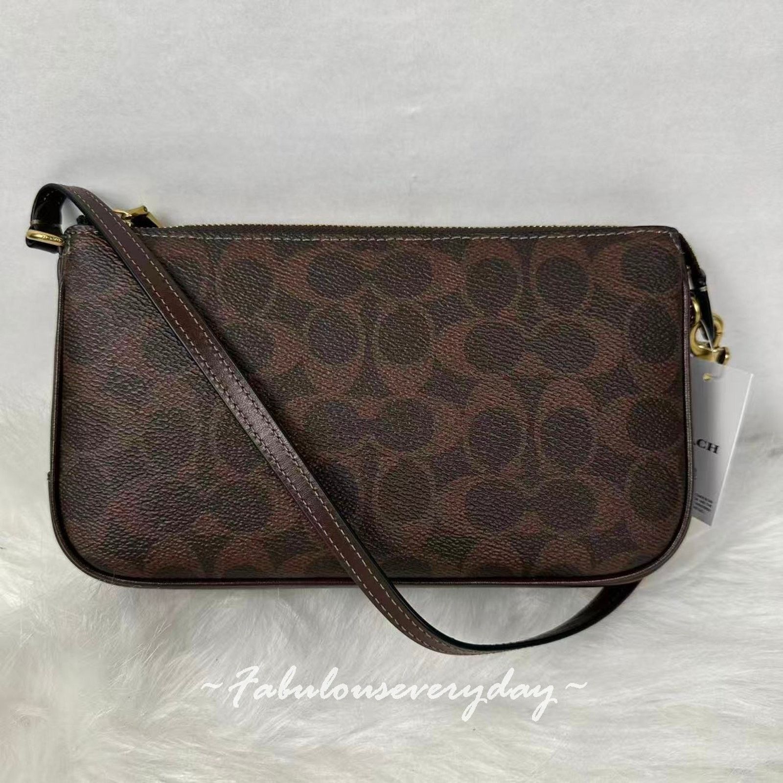 Coach Coach Plaza Bag Wristlet Canvas/Brass/Maple Gift Box Size ONE SIZE - 1 Thumbnail