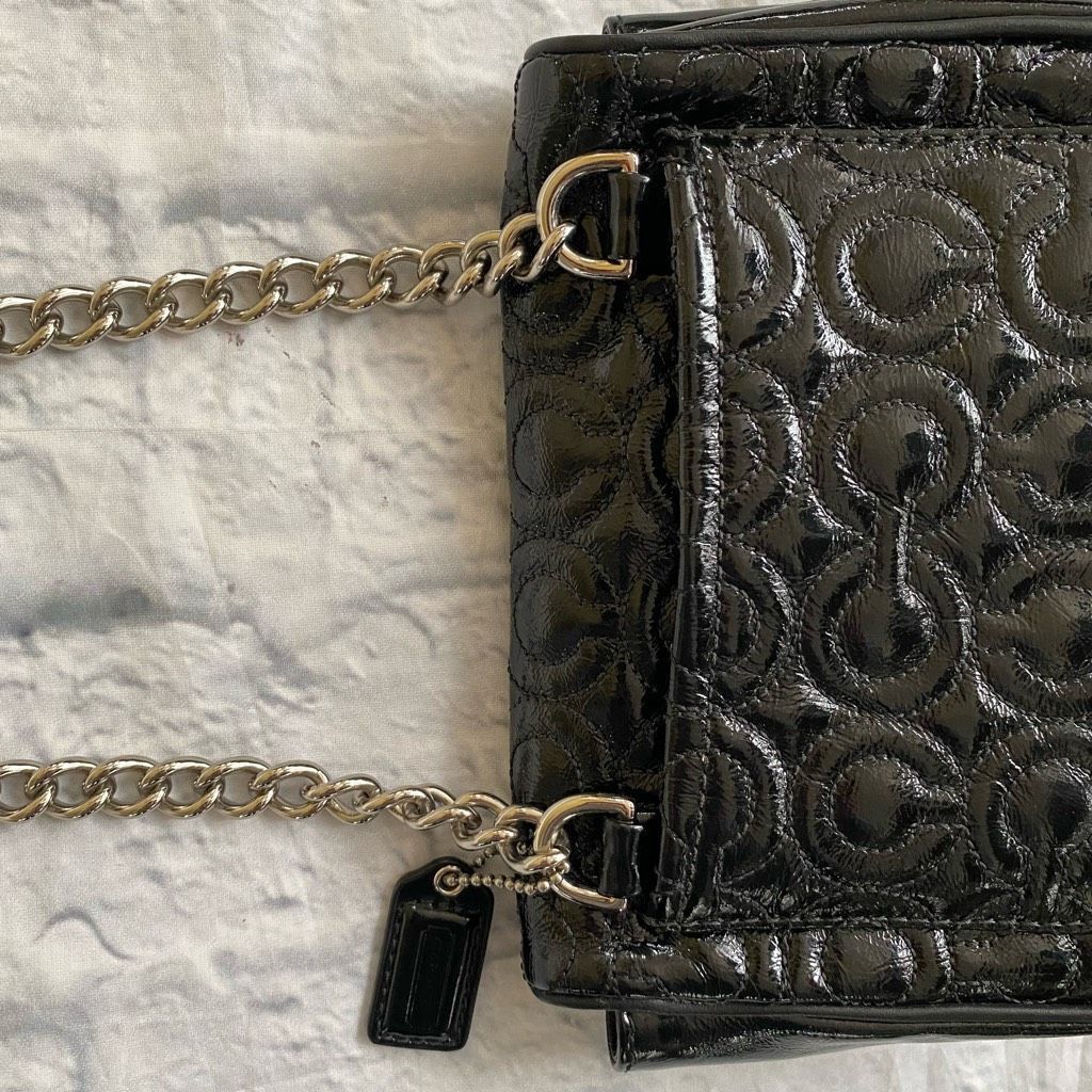 Coach Coach mini shoulder/crossbody bag w/twist latch closure w/satin inner lining Size ONE SIZE - 9 Thumbnail