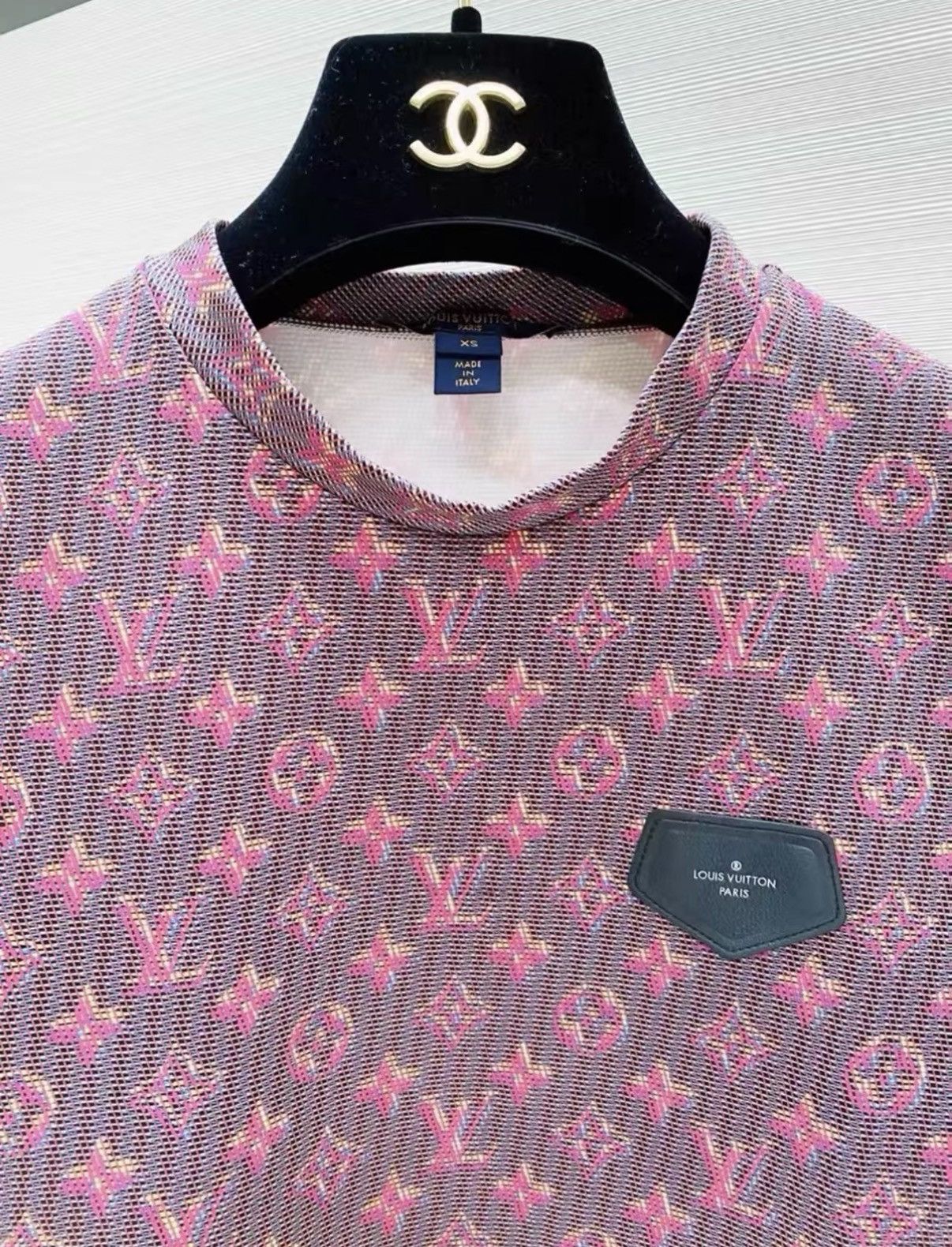 Louis Vuitton Louis Vuitton All-Over Monogram Print Crew Neck T-Shirt J33 Size XS / US 0-2 / IT 36-38 - 3 Thumbnail