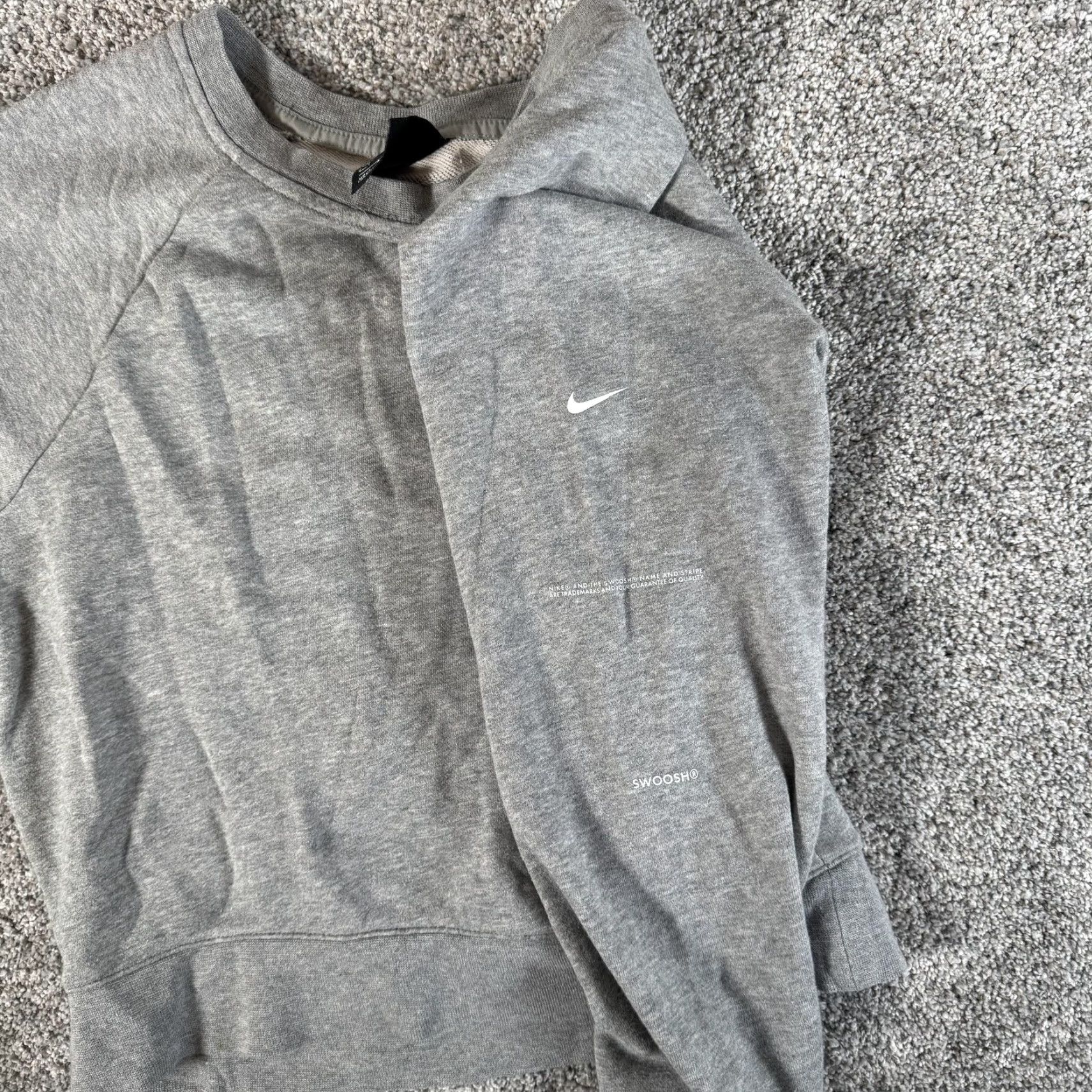 Nike VINTAGE Nike Sweatshirt S Cropped Back Pocket Raglan Sleeves Crew Neck Women’s Small Gray Sports Retro Streetwear Size S / US 4 / IT 40 - 6 Thumbnail