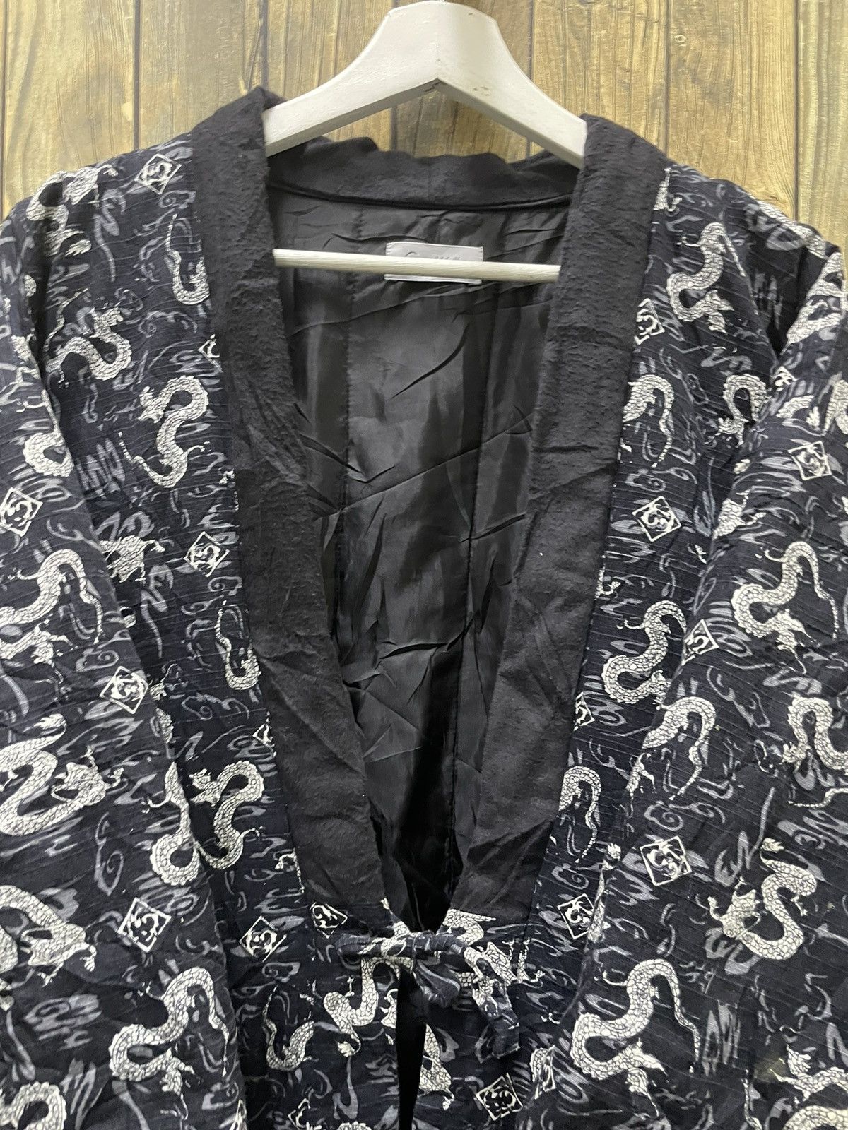 Japanese Brand RARE KIMONO JAPAN DRAGON Size US M / EU 48-50 / 2 - 3 Thumbnail
