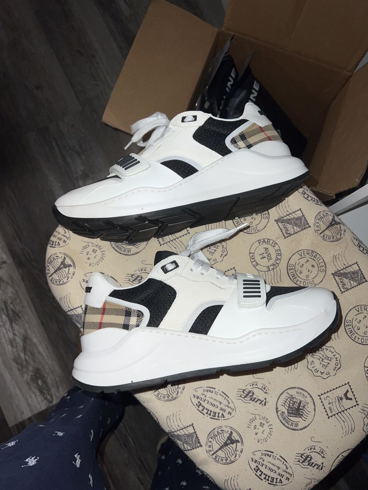 Burberry Burberry Sneaker Size US 9 / EU 42 - 4 Thumbnail