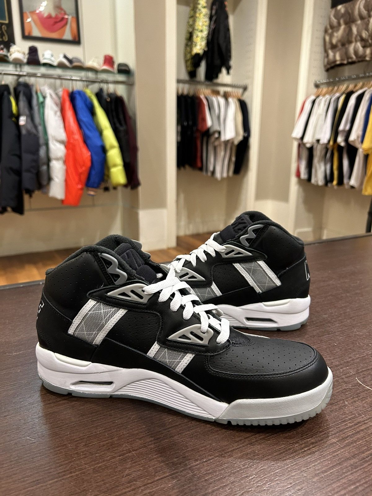 Nike Nike Air Trainer SC High Raiders (2022) Size US 9 / EU 42 - 4 Thumbnail