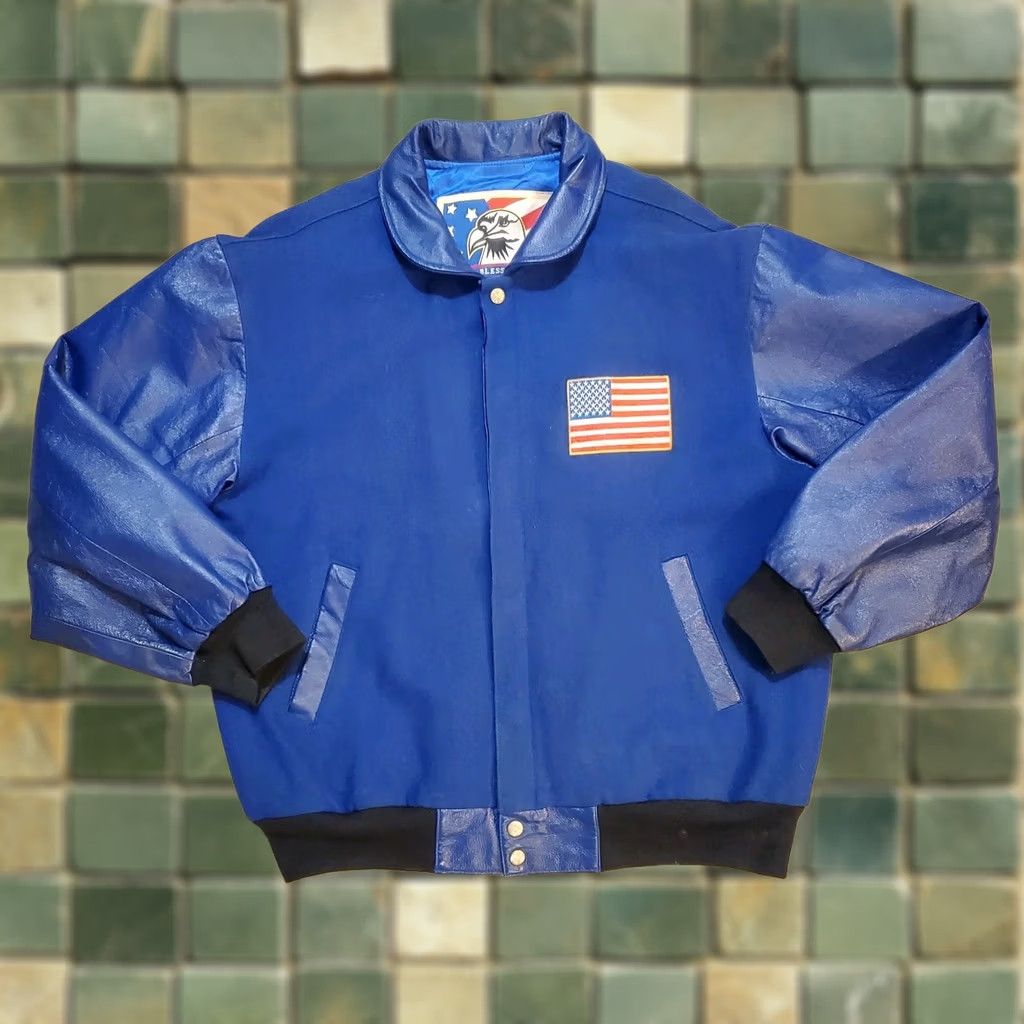 Vintage VINTAGE Unbranded Blue Leather And Wool American Flag Varsity Jacket Mens Sz L Size US L / EU 52-54 / 3 - 1 Thumbnail