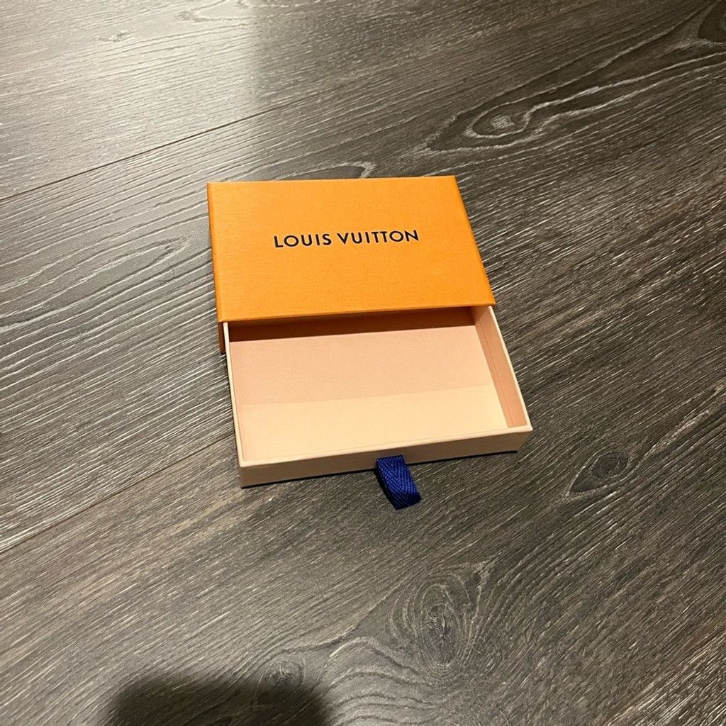 Louis Vuitton Orange Louis Vuitton Small Box (Cardholder) 5.5” x 3.5” Size ONE SIZE - 6 Thumbnail