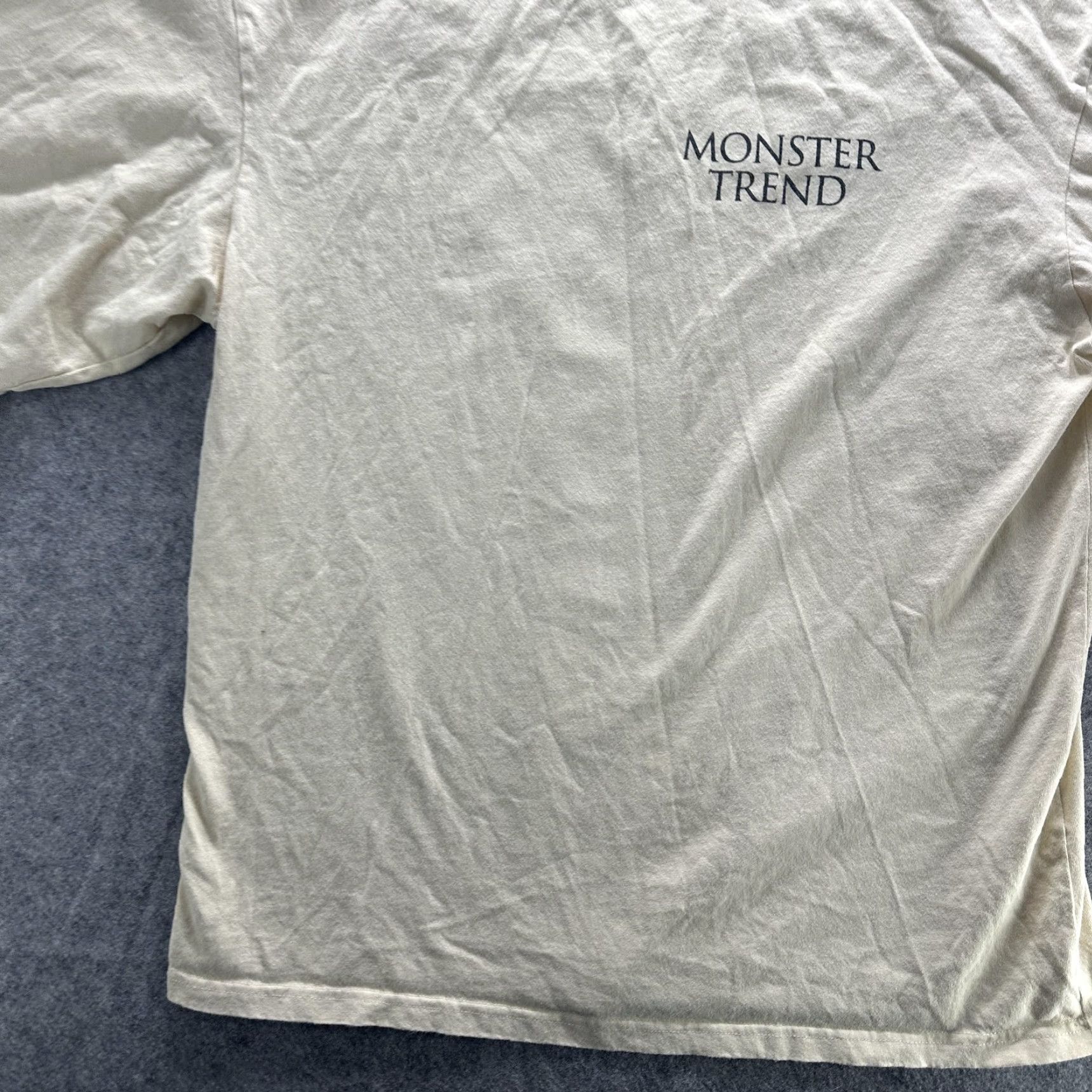 Vintage Monster Trend Shirt Mens XL Beige Graphic Print Swimmer Back Casual Streetwear Size US XL / EU 56 / 4 - 4 Thumbnail