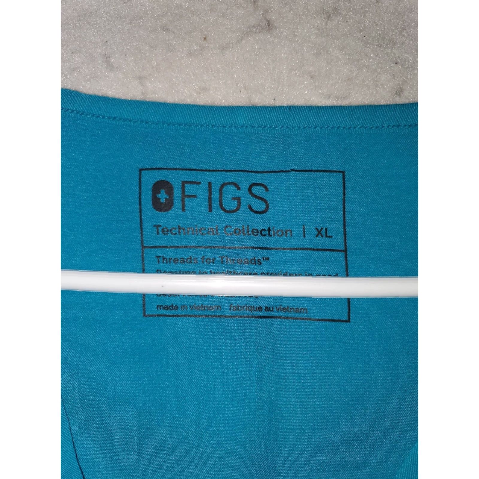 X-LARGE FIGS Technical Collection Blue Casma 3 Pocket Scrub Top Women X-Large Size XL / US 12-14 / IT 48-50 - 4 Thumbnail