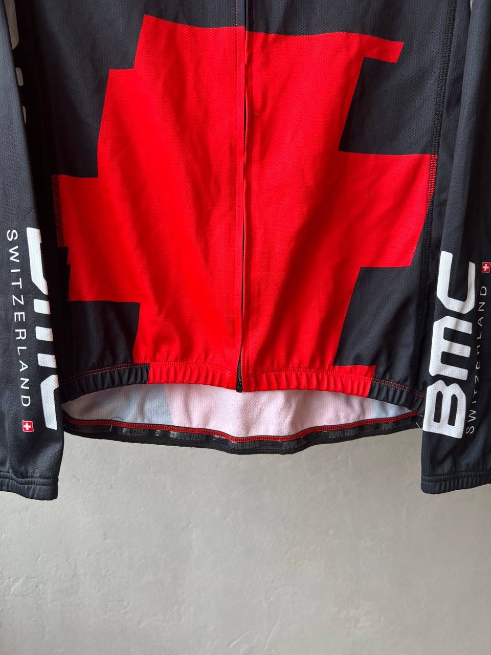 GOREWEAR BMC SWITZERLAND RARE PRO VERSION CYCLING BIKE MENS JACKET L Size US L / EU 52-54 / 3 - 9 Thumbnail