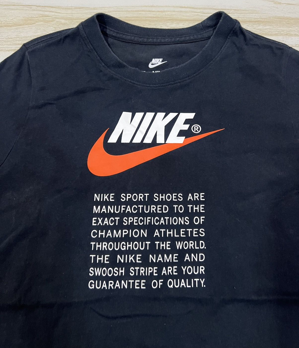Nike Nike Orange Swoosh Black T-shirt Size US S / EU 44-46 / 1 - 2 Thumbnail
