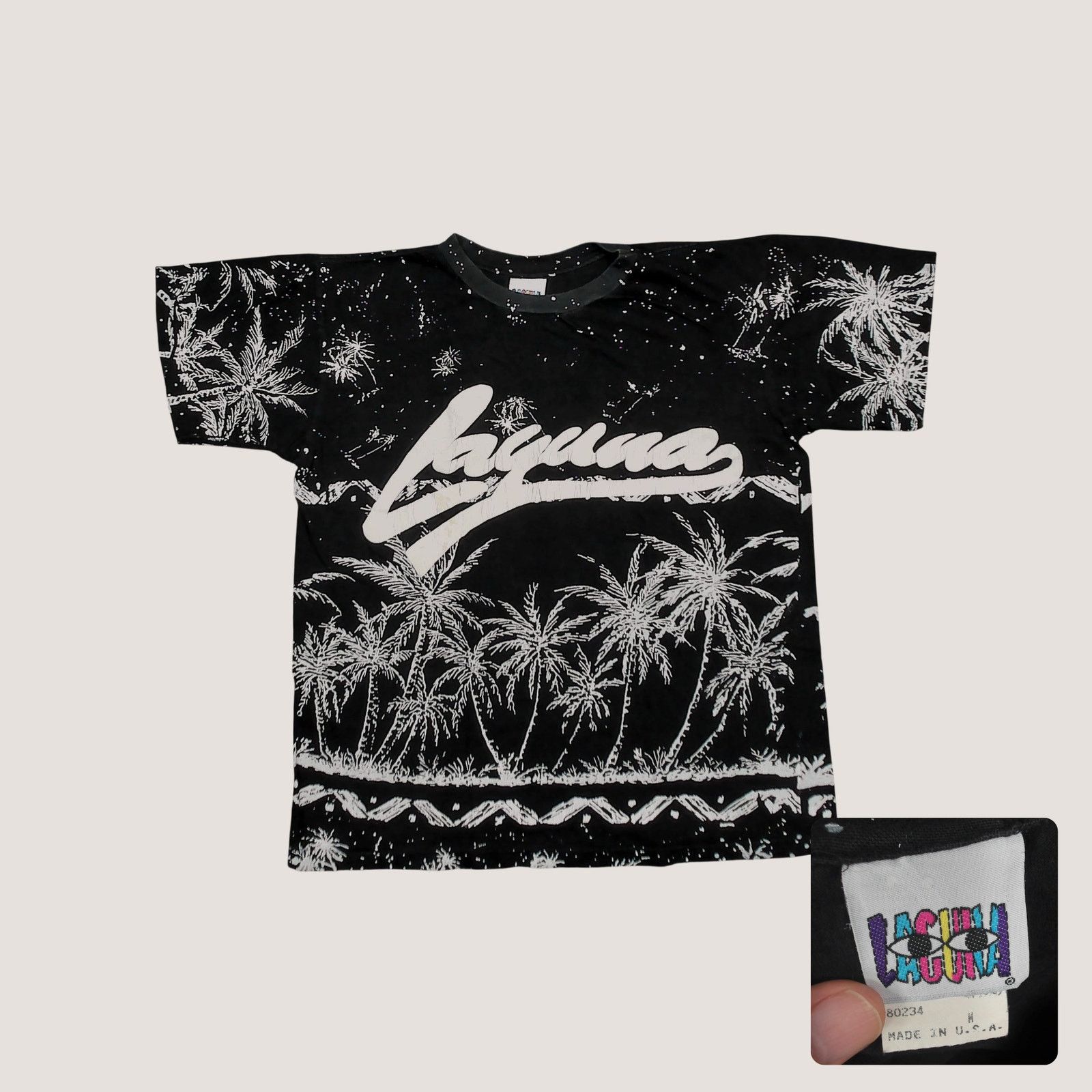 Vintage Vintage 90s Laguna AOP Palm Tree Single Stitch Tee Size US L / EU 52-54 / 3 - 1 Thumbnail