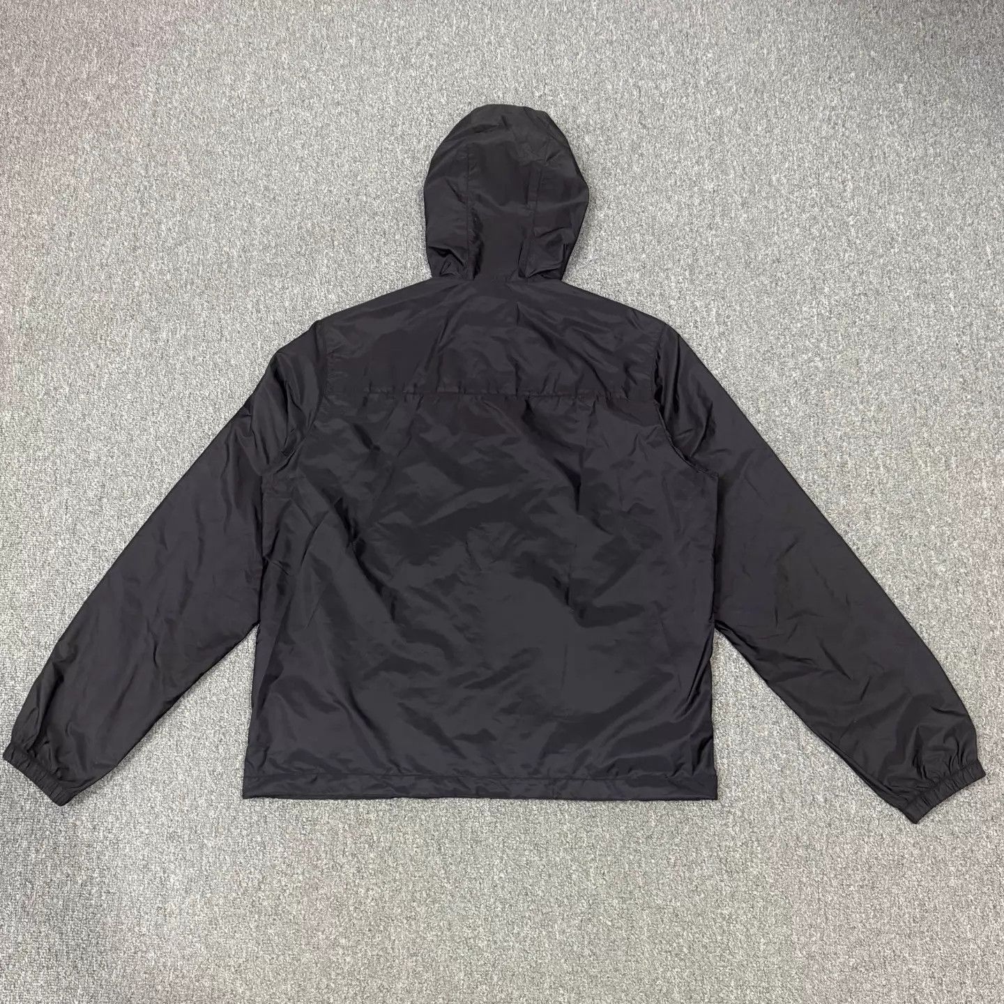 Prada Prada Black Triangle Logo Cotton Padded L Mint Size L / US 10 / IT 46 - 2 Thumbnail