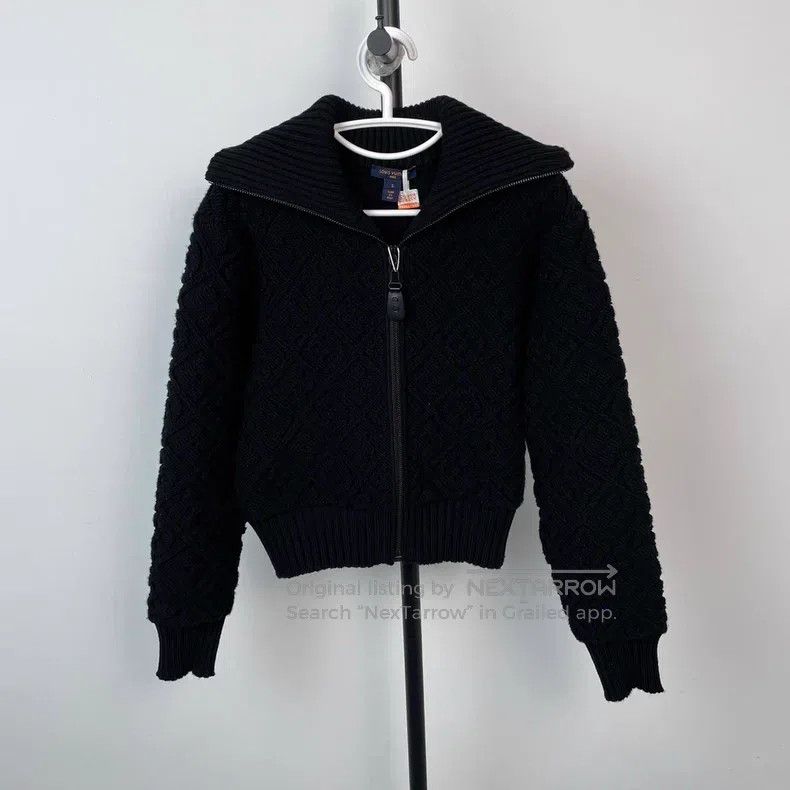 Louis Vuitton Louis Vuitton Black rhombus knit cardigan jacket Size US S / EU 44-46 / 1 - 1 Thumbnail