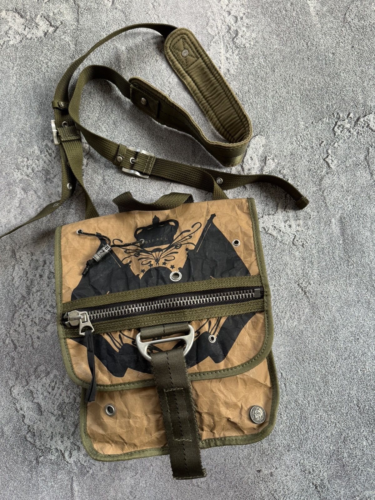 Diesel Y2K cargo military crossbody shoulder bag tactical