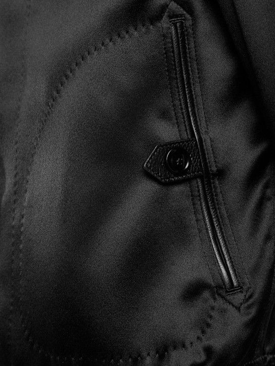 Tom Ford o1w1db10925 Silk Satin Reversible Jacket in Black Size US M / EU 48-50 / 2 - 5 Thumbnail