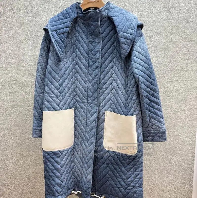 Fendi Fendi Blue Quilted Jacket for Women . Size M / US 6-8 / IT 42-44 - 1 Thumbnail