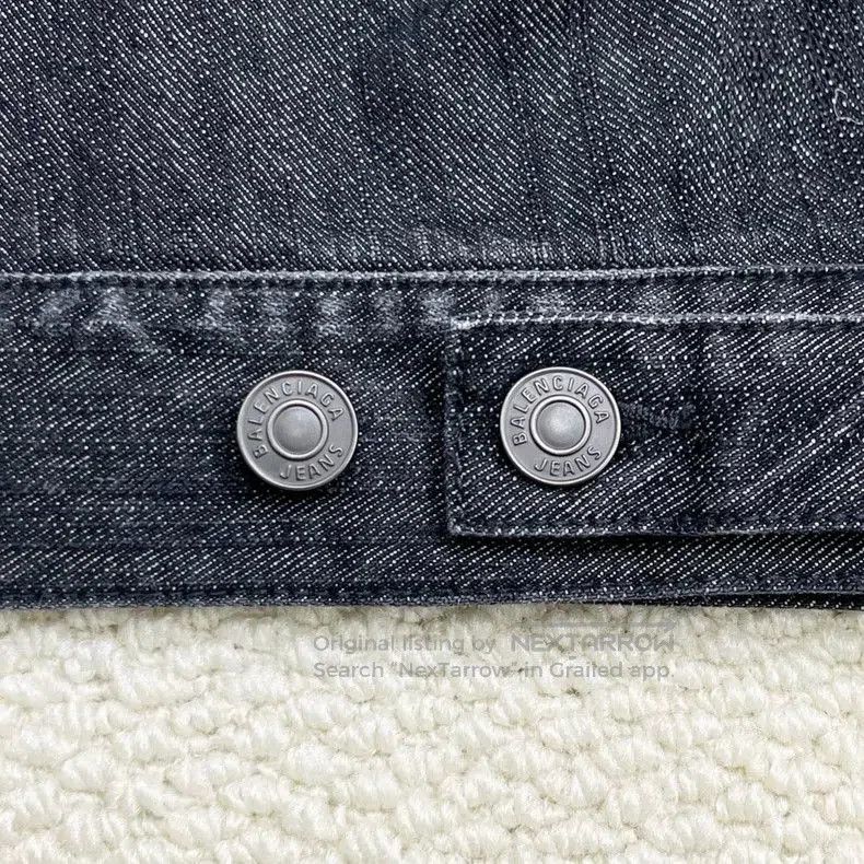 Balenciaga Balenciaga SS24 Denim Jacket with Crystal Logo. Size US M / EU 48-50 / 2 - 6 Thumbnail
