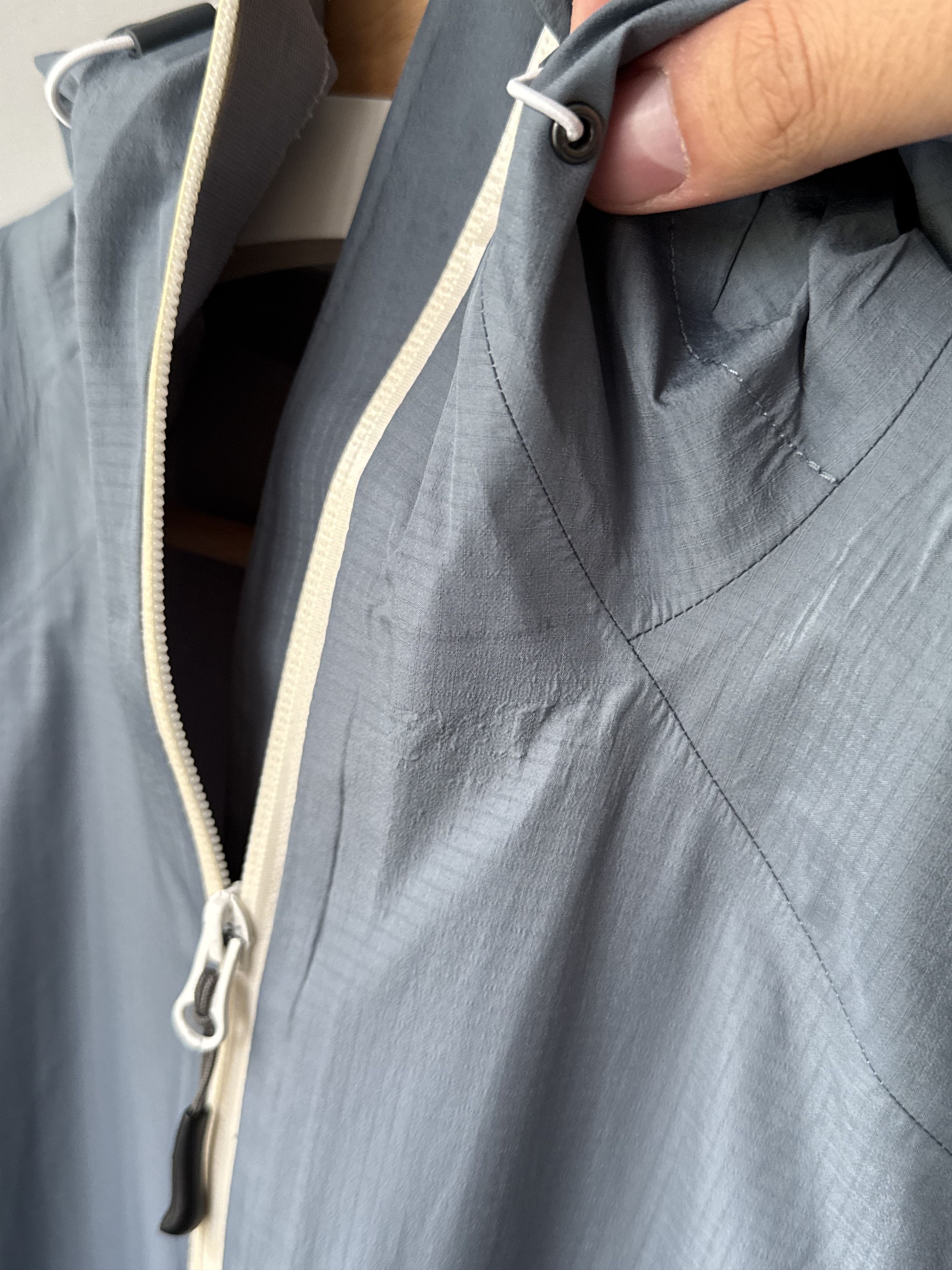 Berghaus × Goretex Berghaus Gore-Tex Active Shell Gray Lightweight Hood Jacket Size L / US 10 / IT 46 - 13 Thumbnail